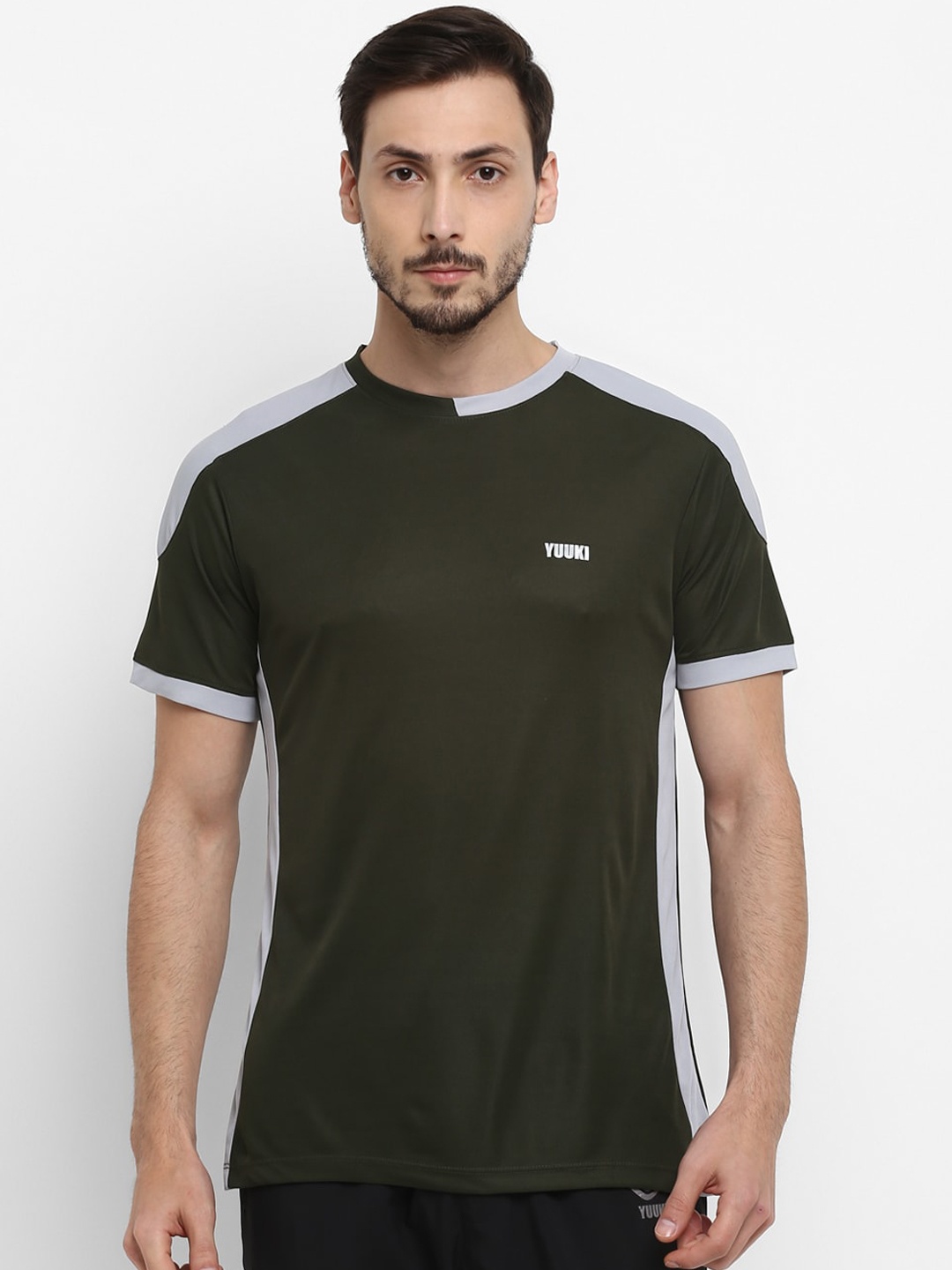 

Yuuki Men Olive Green Solid Round Neck T-shirt