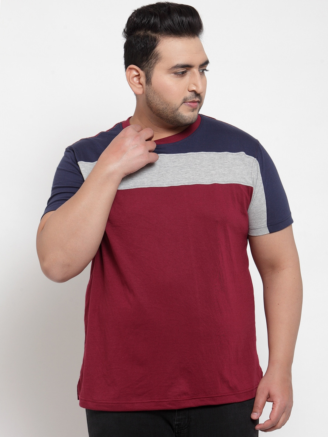 

plusS Men Maroon Grey Colourblocked Round Neck Pure Cotton T-shirt