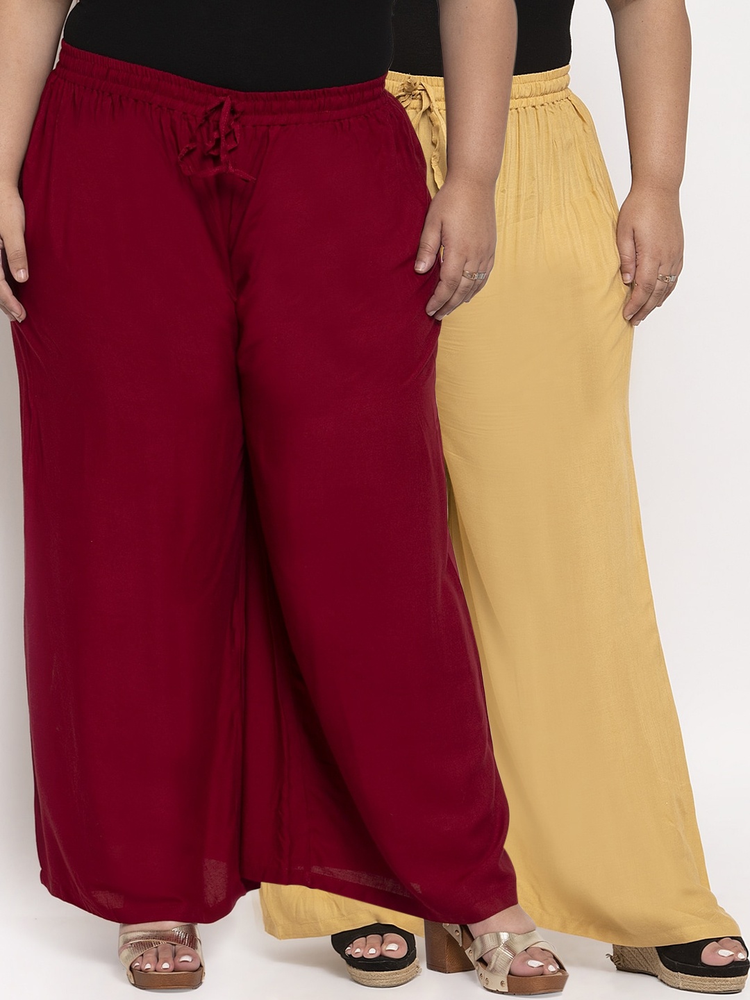

TAG 7 PLUS Women Maroon Solid