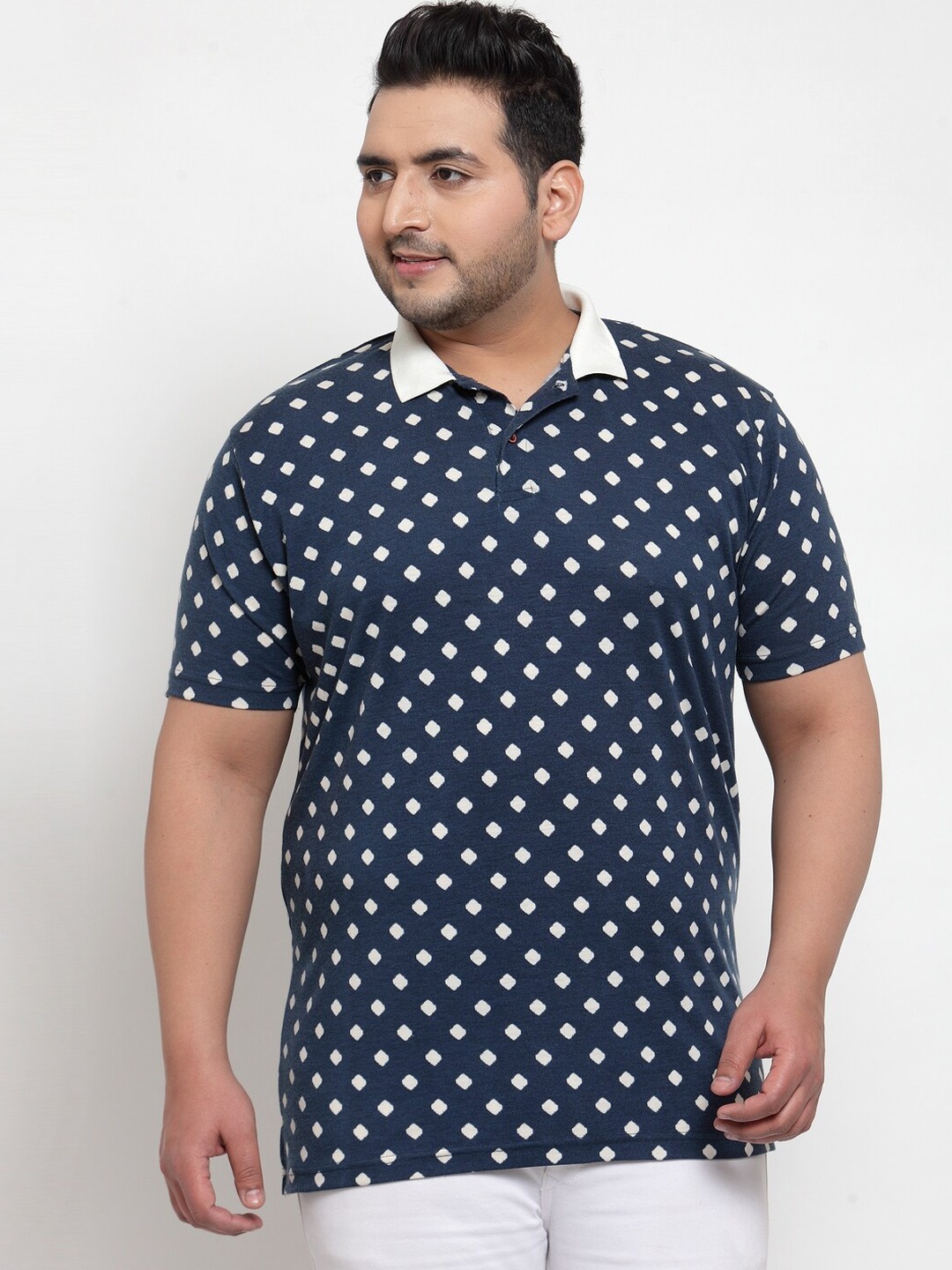 

plusS Men Plus Size Blue Solid Polo Collar T-shirt