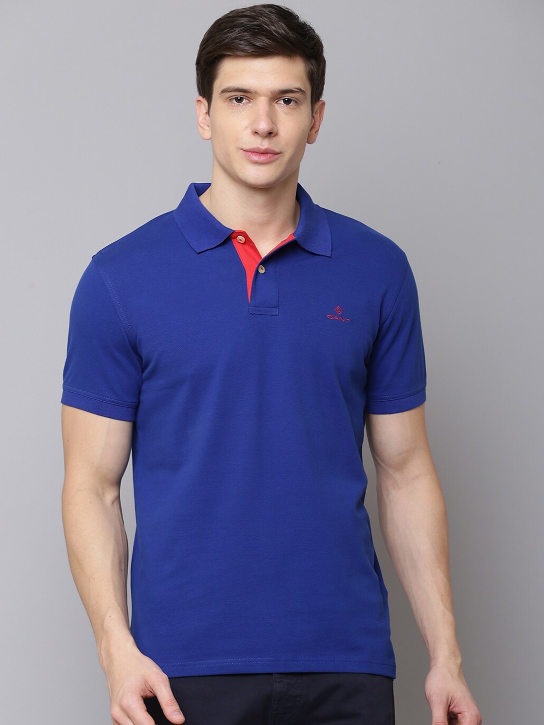 

GANT Men Blue Solid Polo Collar T-shirt
