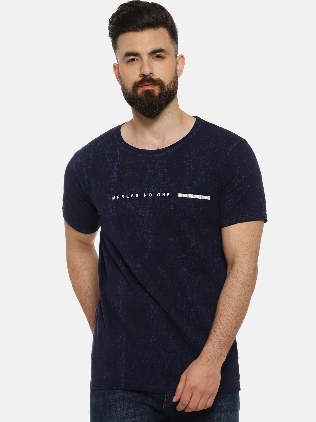 

Campus Sutra Men Blue Printed Round Neck T-shirt