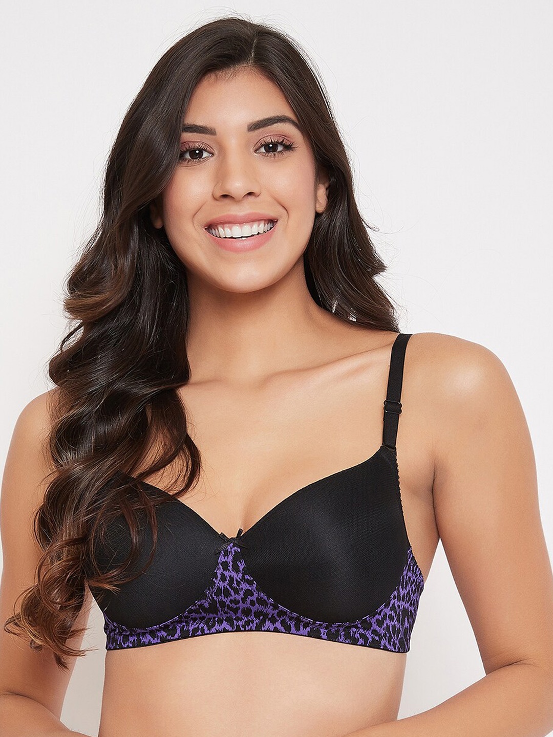 

Clovia Black & Blue Printed Non-Wired Lightly Padded T-shirt Bra