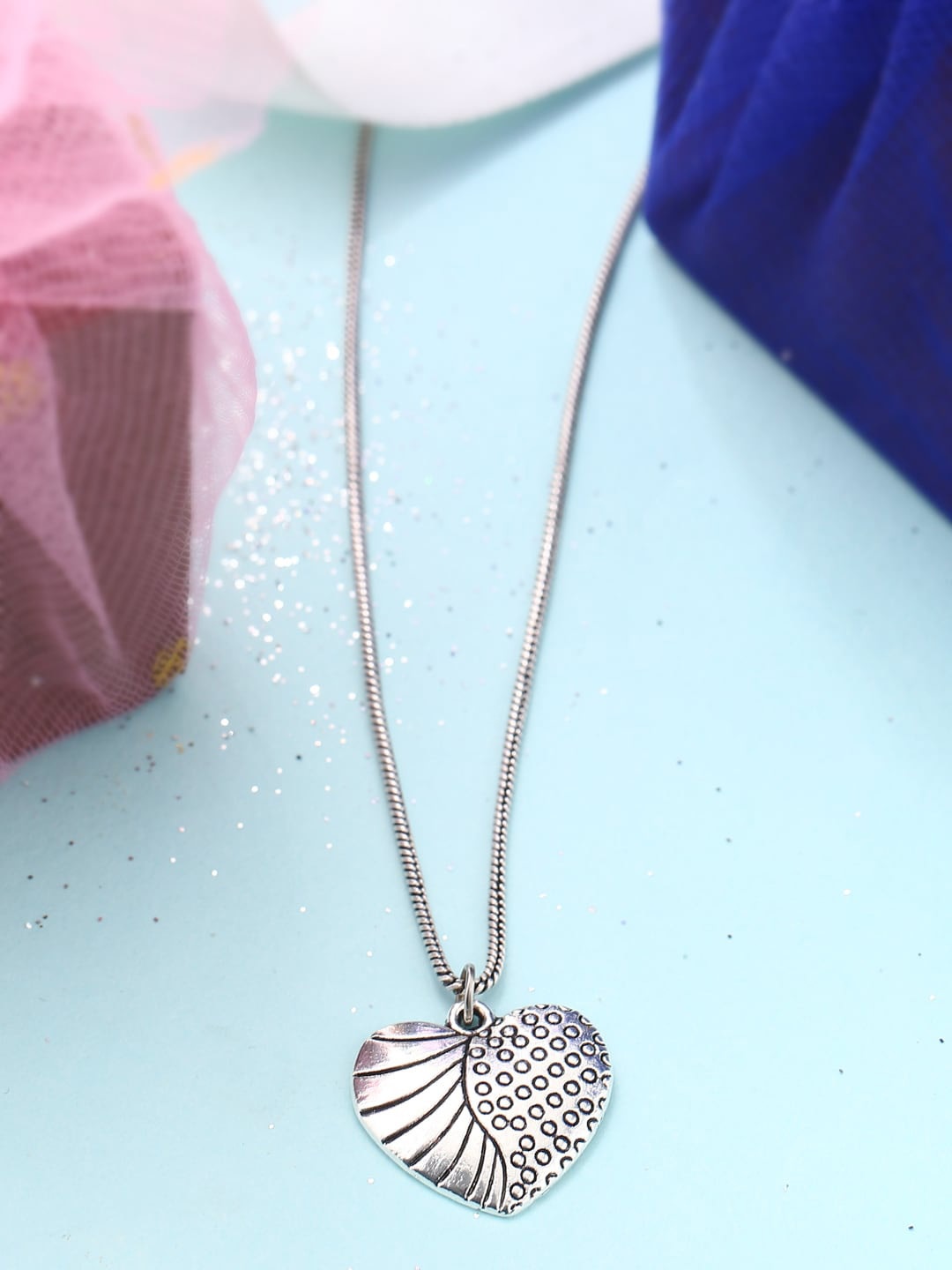 

Shoshaa Silver-Toned Brass Silver-Plated Chain