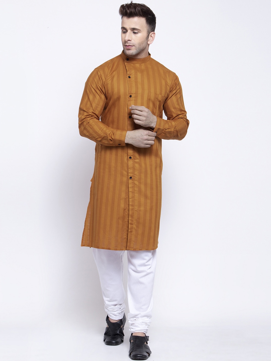 

KLOTTHE Men Mustard Yellow Striped Straight Kurta