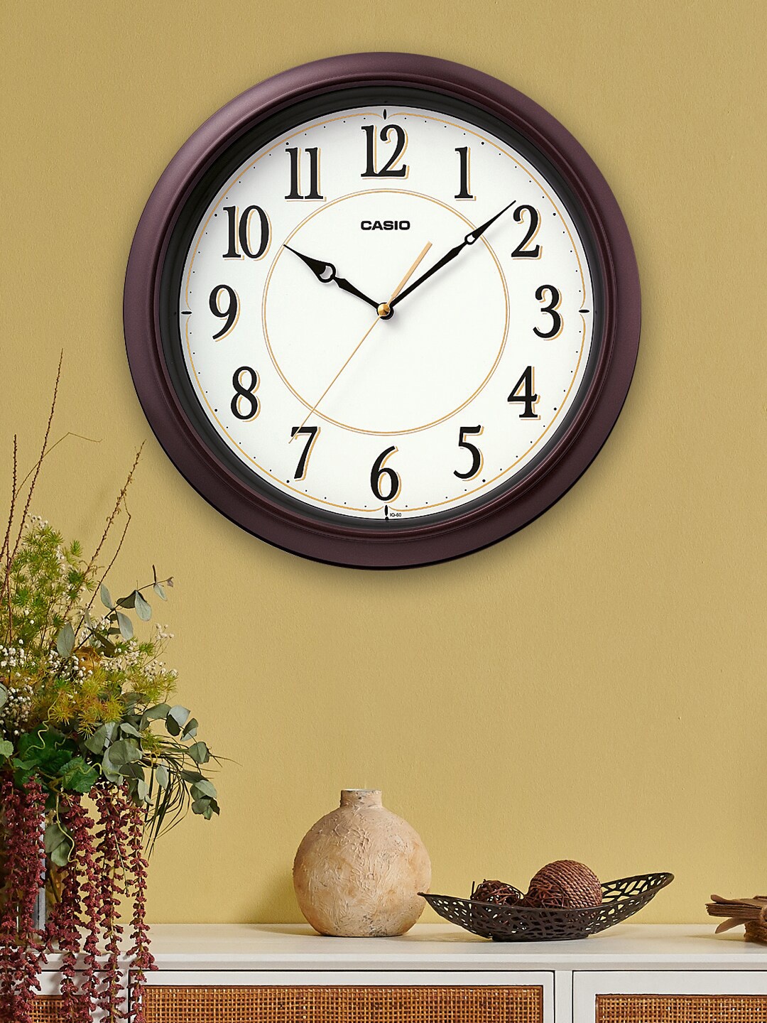 

CASIO White & Brown Round Solid 32 cm Analogue Wall Clock