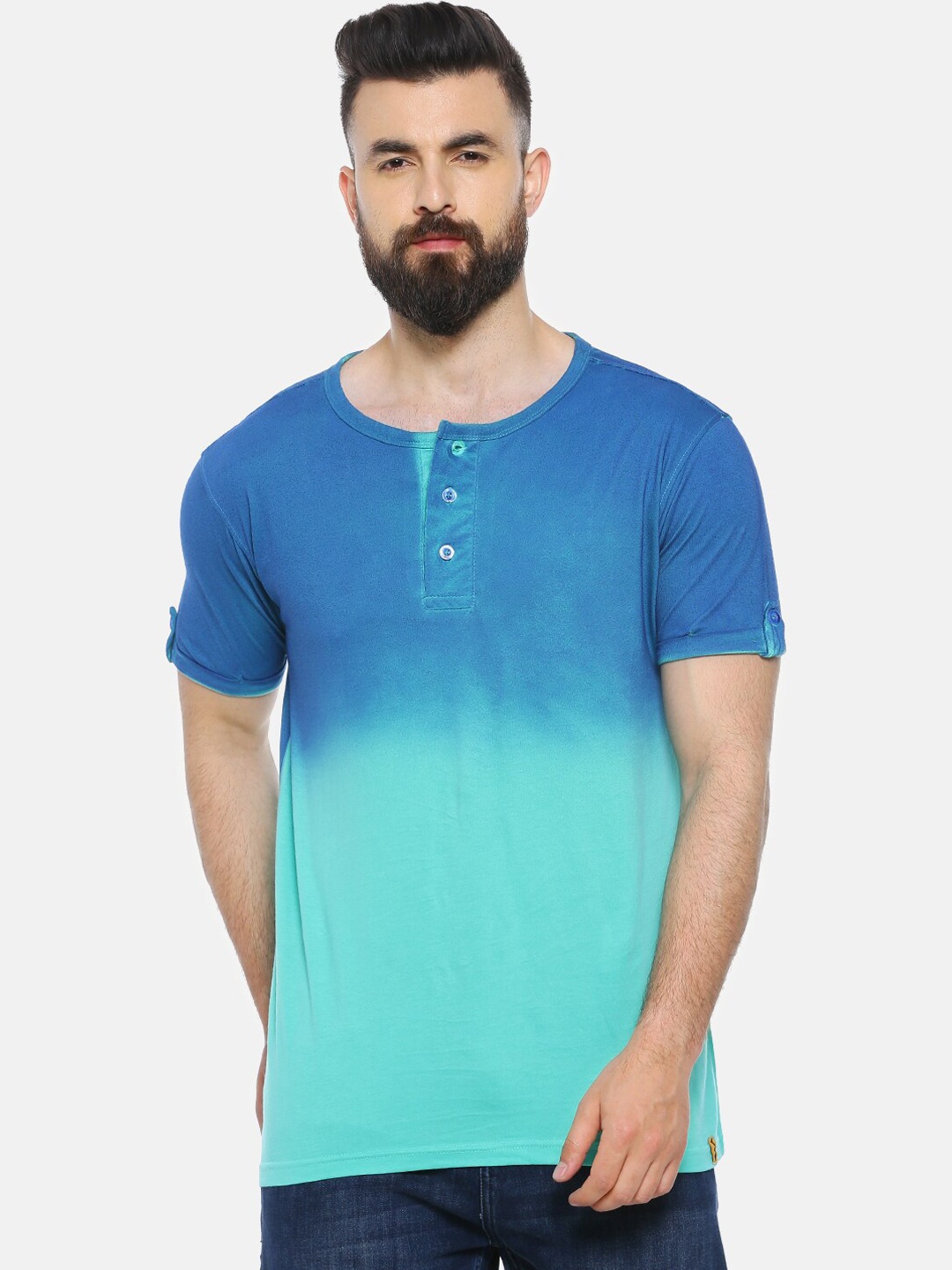 

Campus Sutra Men Sea Green & Blue Colourblocked Henley Neck T-shirt