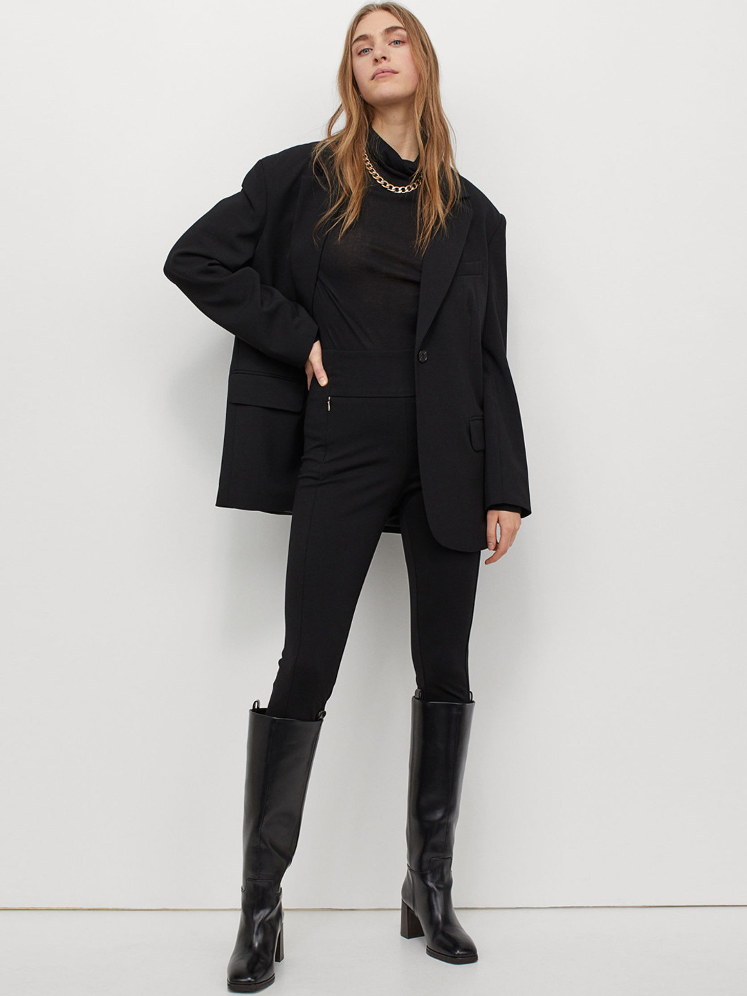 

H&M Women Black Skinny Fit Stretch trousers