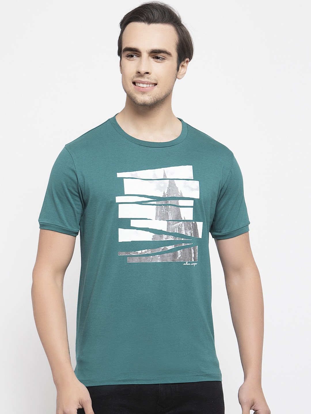 

Allen Cooper Men Green Slim Fit Printed Round Neck T-shirt