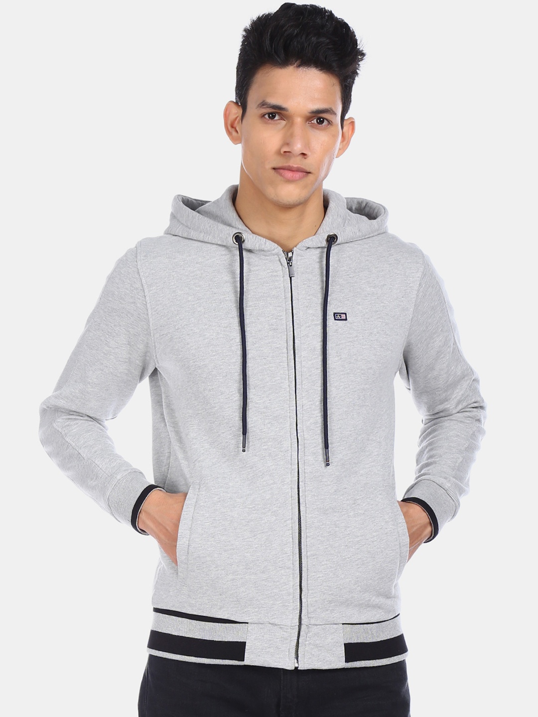 

Arrow Sport Men Grey Solid Hooded Sweatshirt