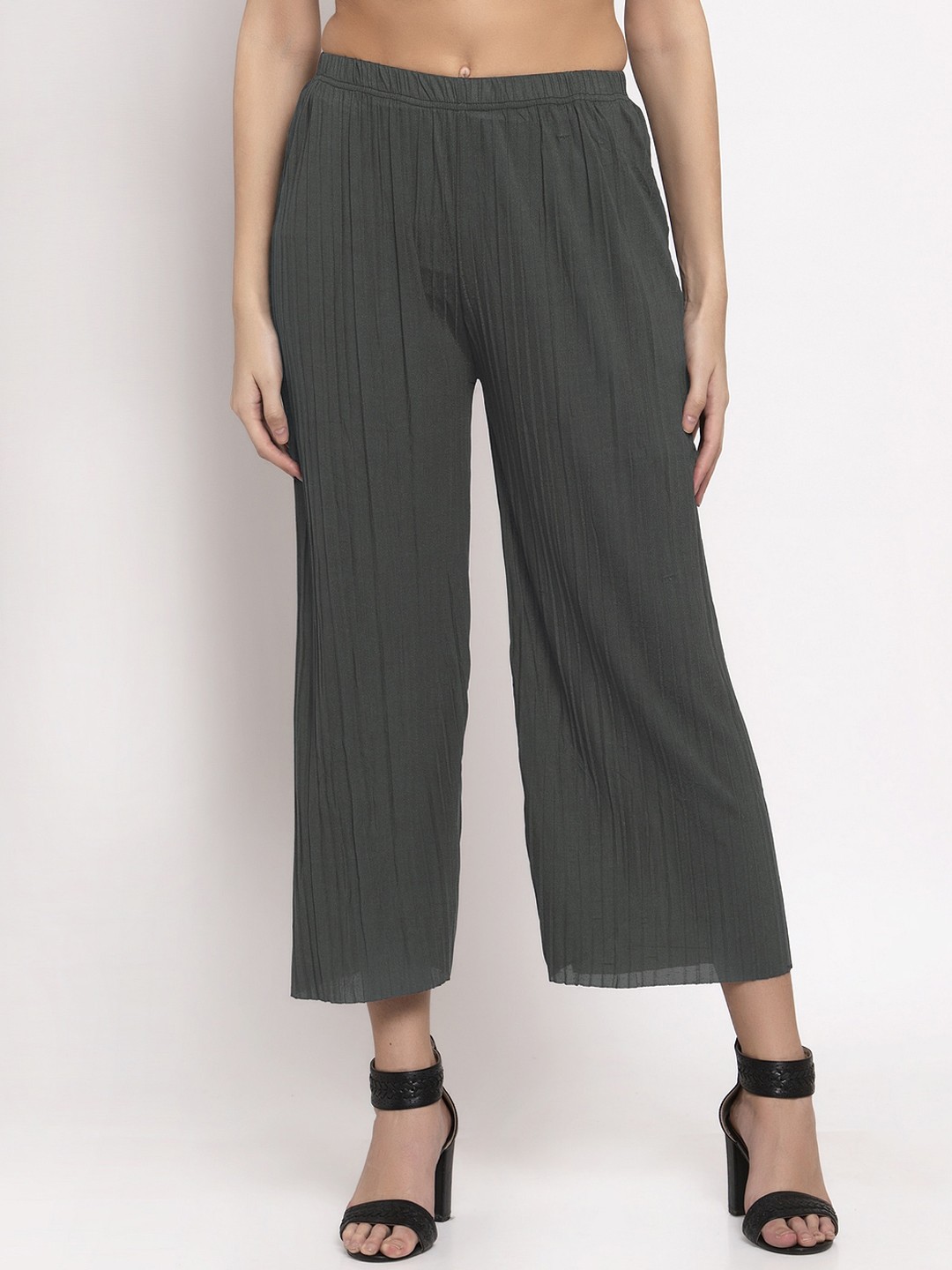 

KLOTTHE Women Grey Solid Wide Leg Palazzos