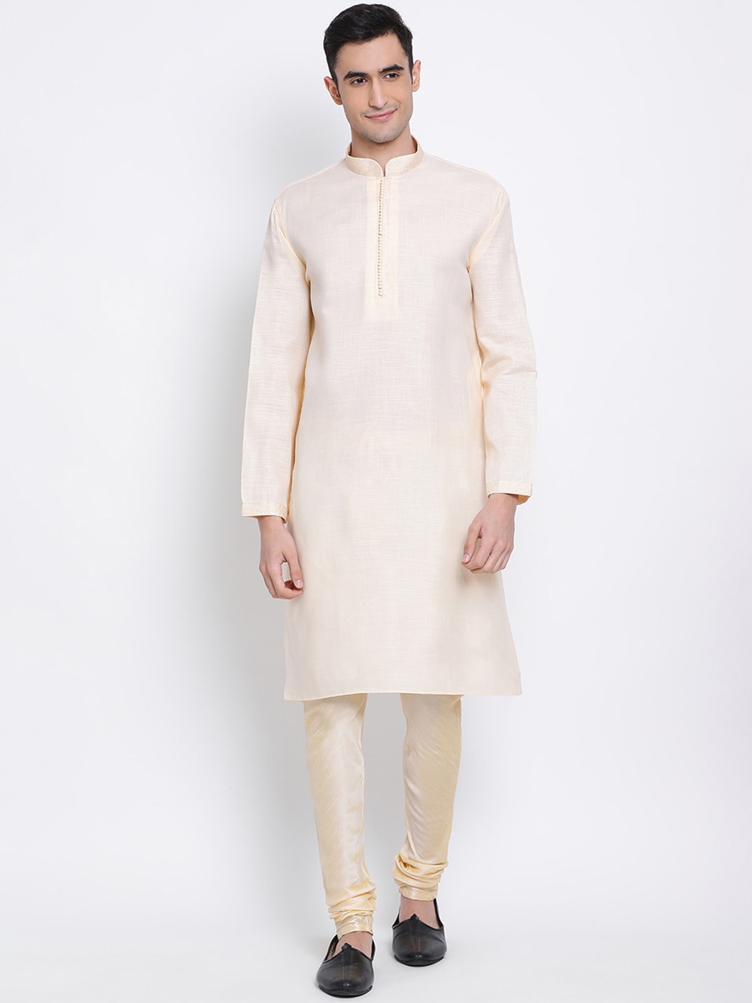 

Sanwara Men Beige & Gold-Toned Solid Kurta with Churidar