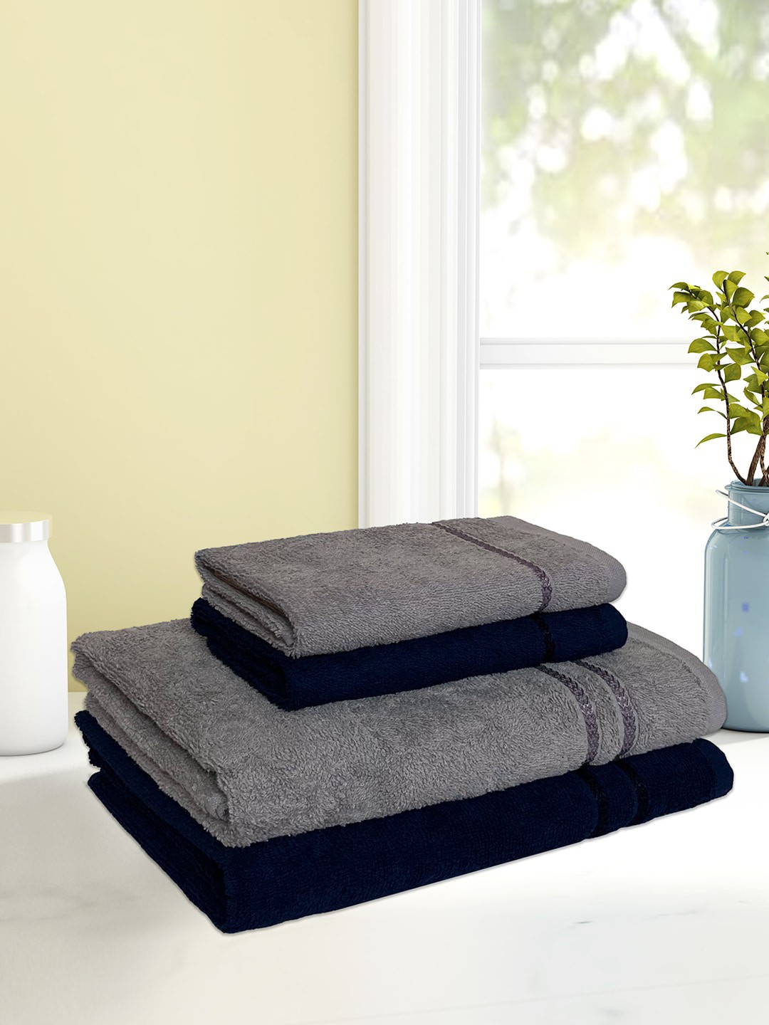 

Core Designed by Spaces Set Of 4 Solid 380 GSM Towel Sets, Grey