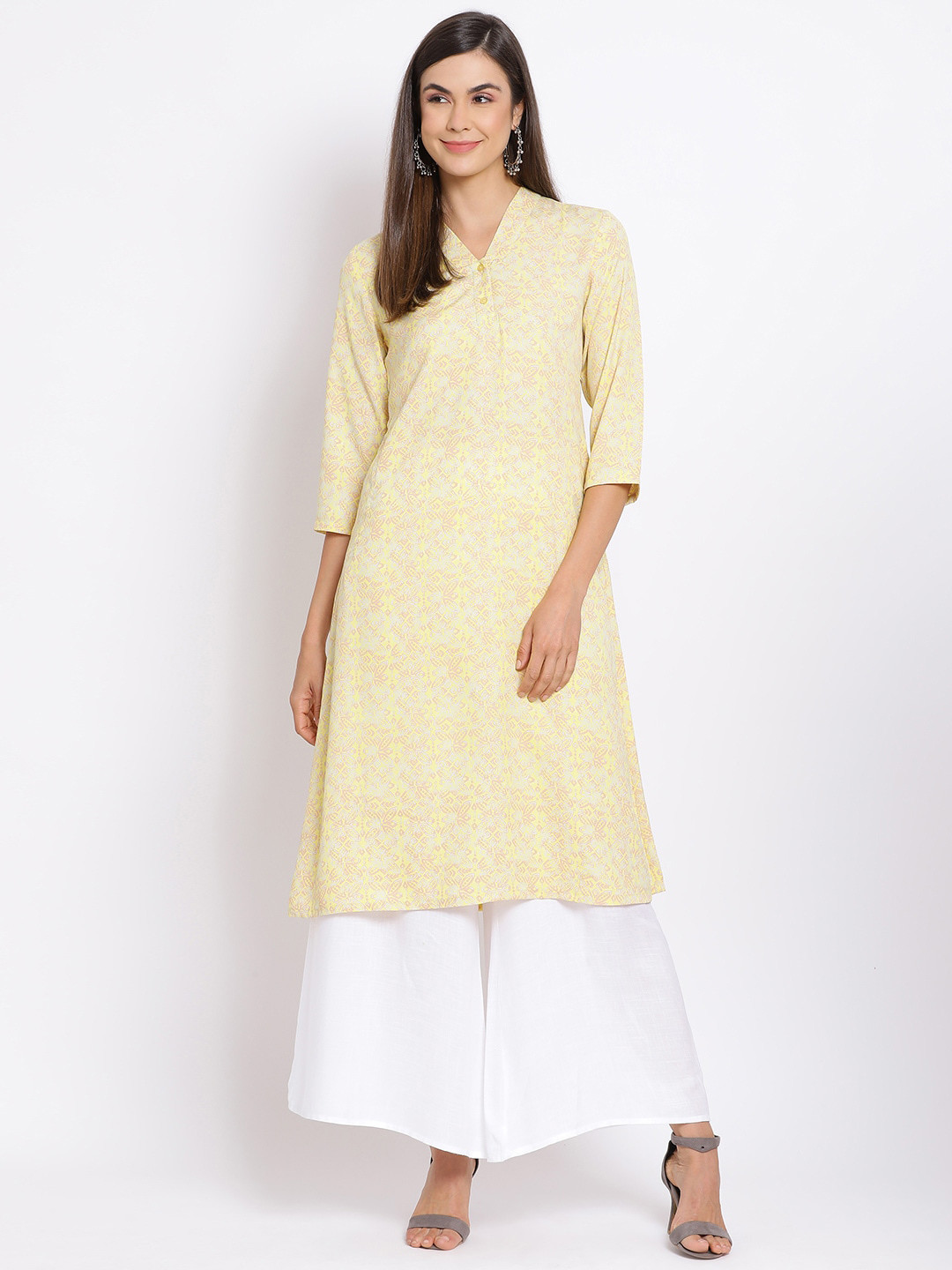 

Oxolloxo Women Yellow & Beige Printed A-Line Kurta