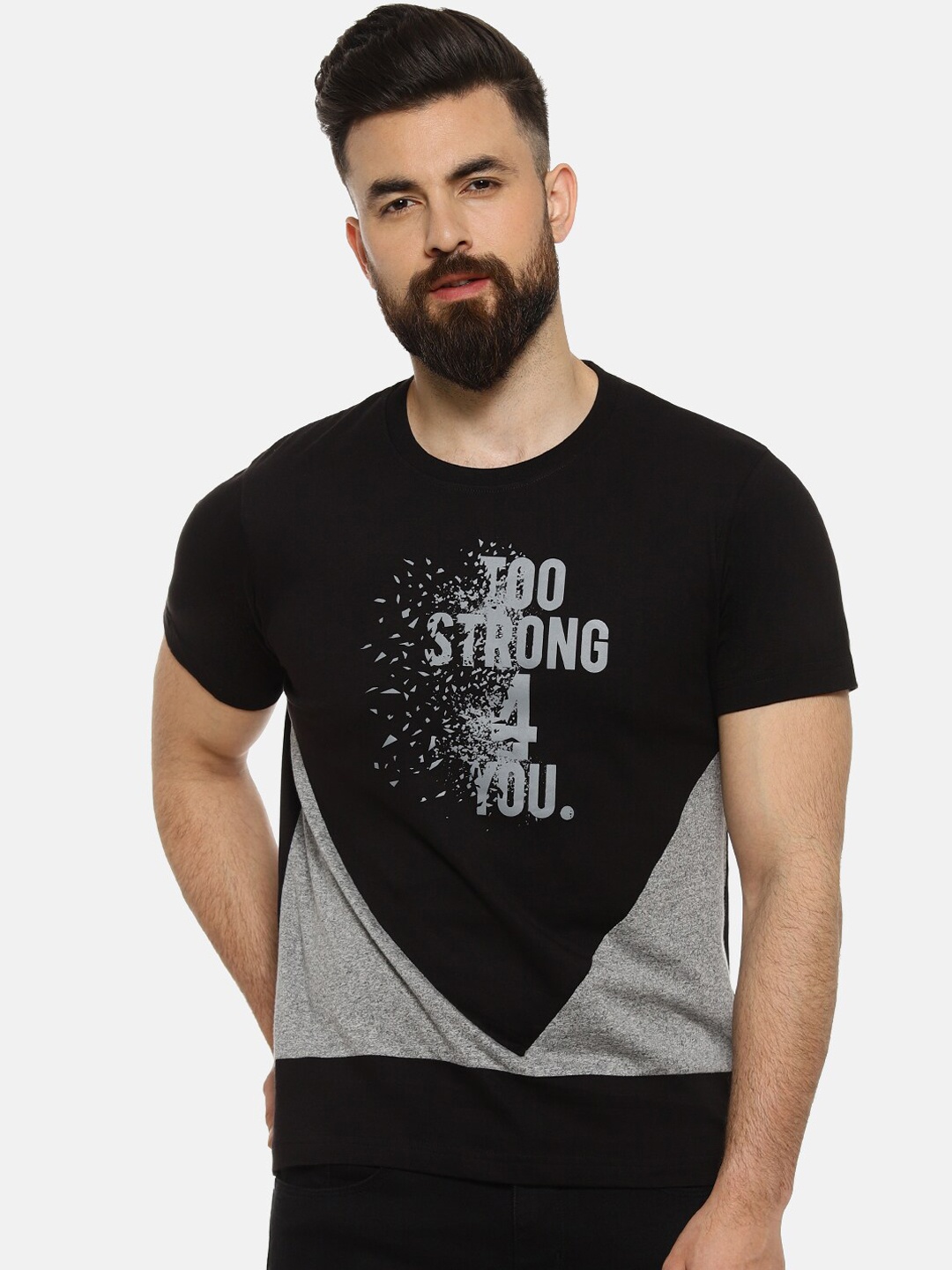

Campus Sutra Men Black & Grey Printed Round Neck T-shirt