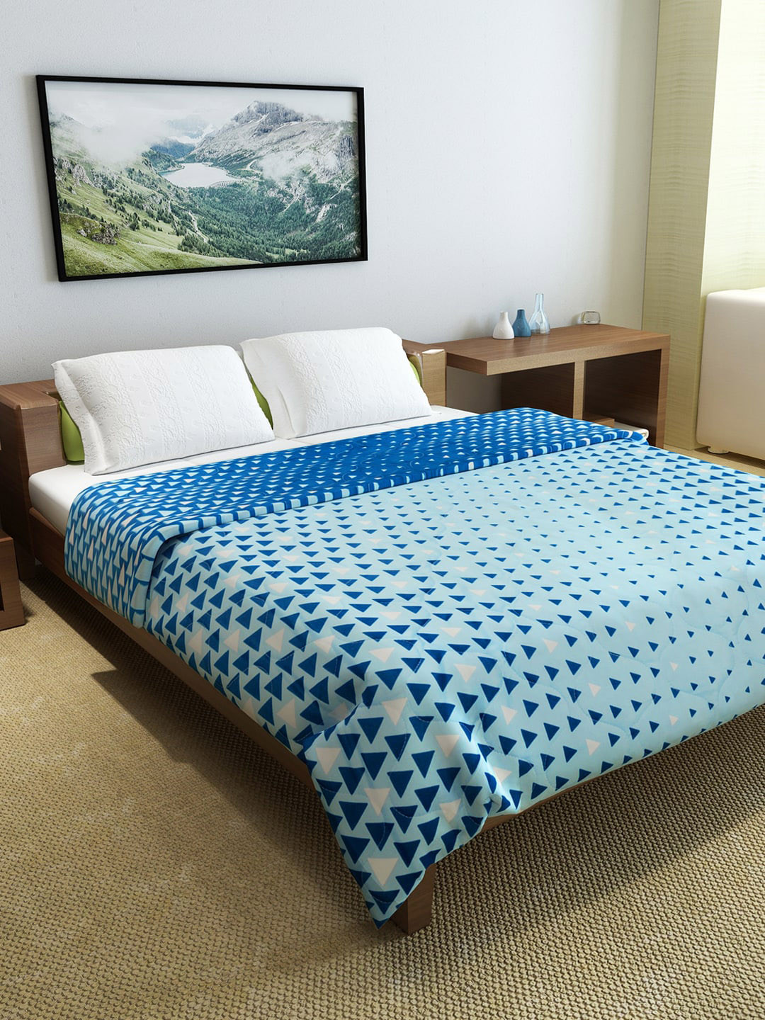 

Divine Casa Blue & White Geometric Mild Winter 150 GSM Double Bed Comforter