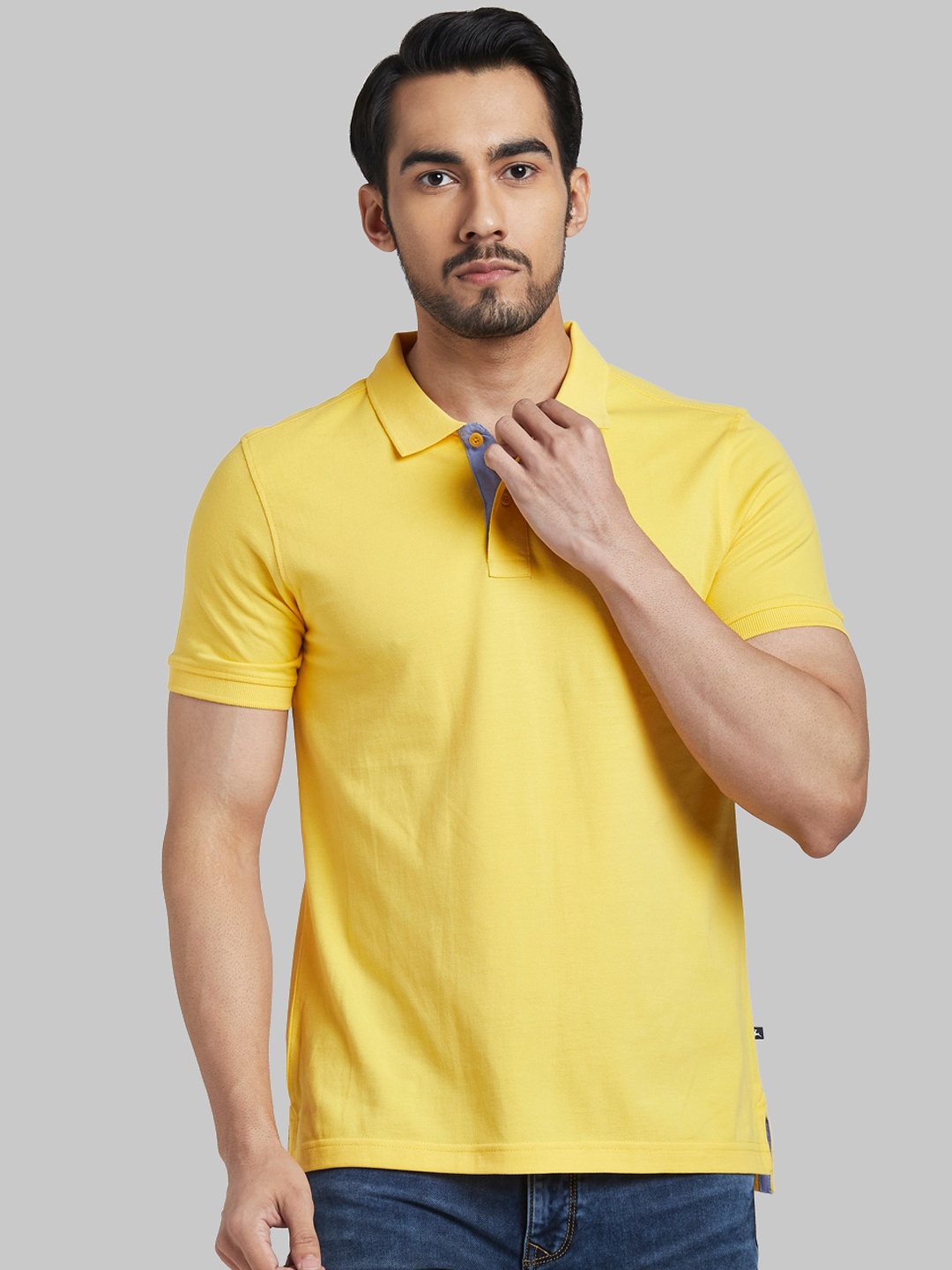 

Parx Men Yellow Solid Polo Collar Cotton Pure Cotton T-shirt
