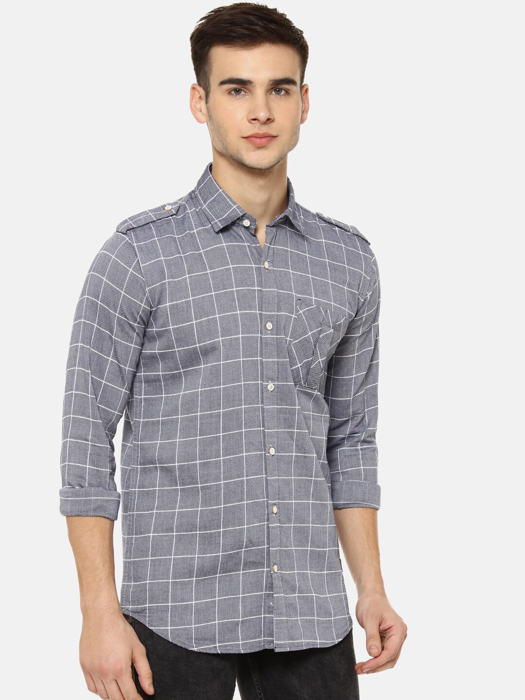 

Campus Sutra Men Grey & Off-White Regular Fit Checked Casual Shirt