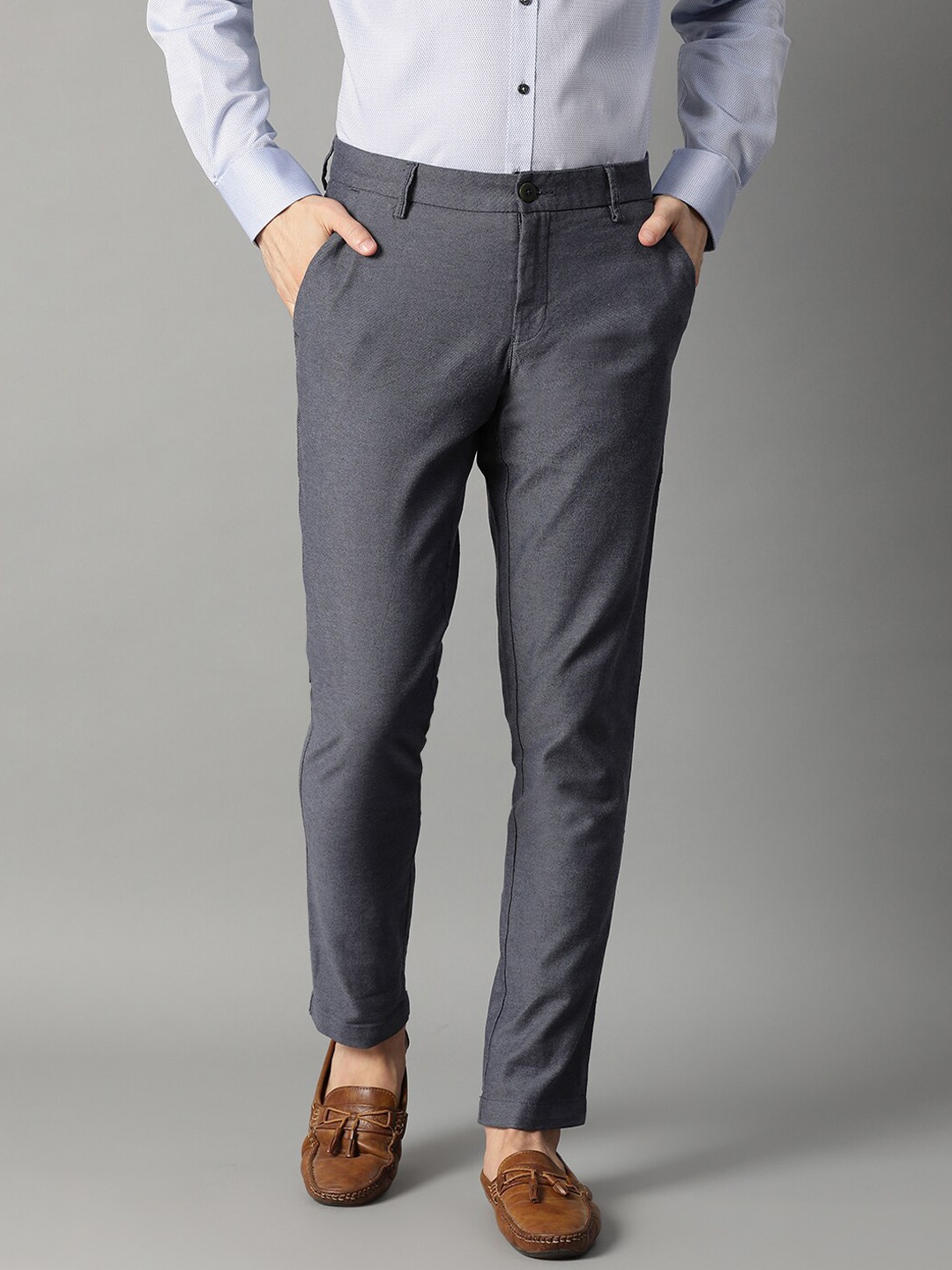 

Bruun & Stengade Men Navy Blue Slim Fit Solid Chinos