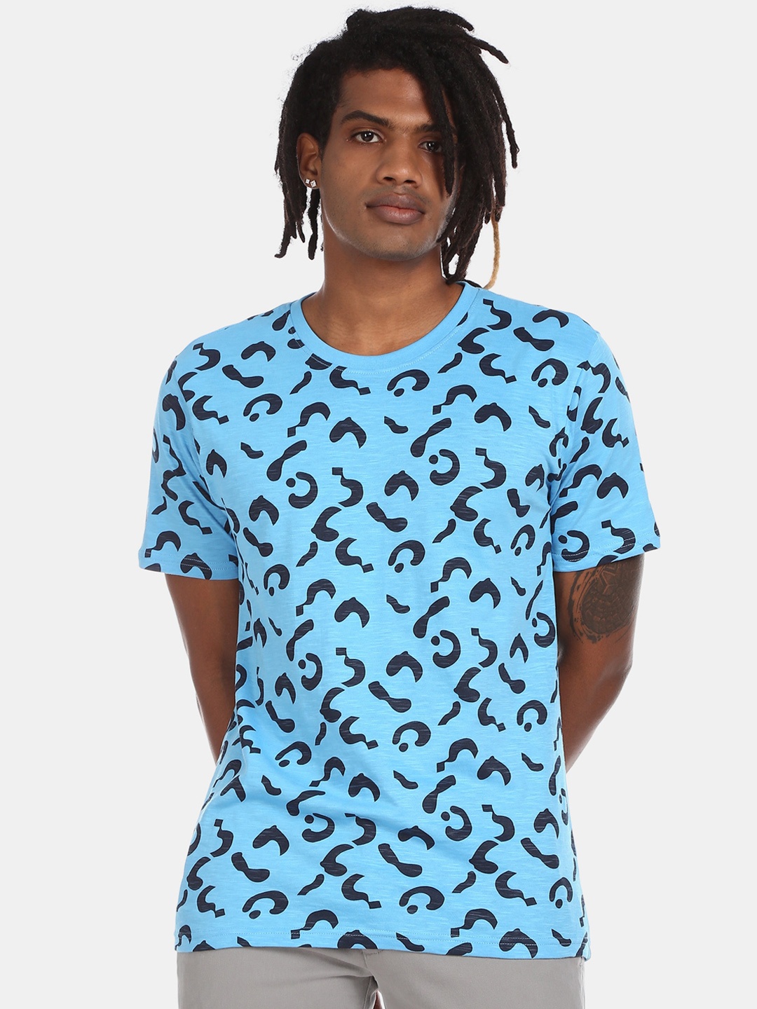 

Cherokee Men Blue Printed Round Neck T-shirt