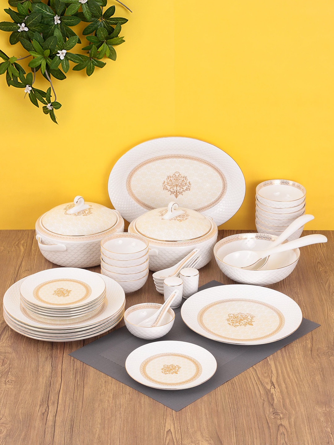 

CLAY CRAFT White & Gold-Toned 40 Pieces Textured Glossy Ceramic Dinner Set