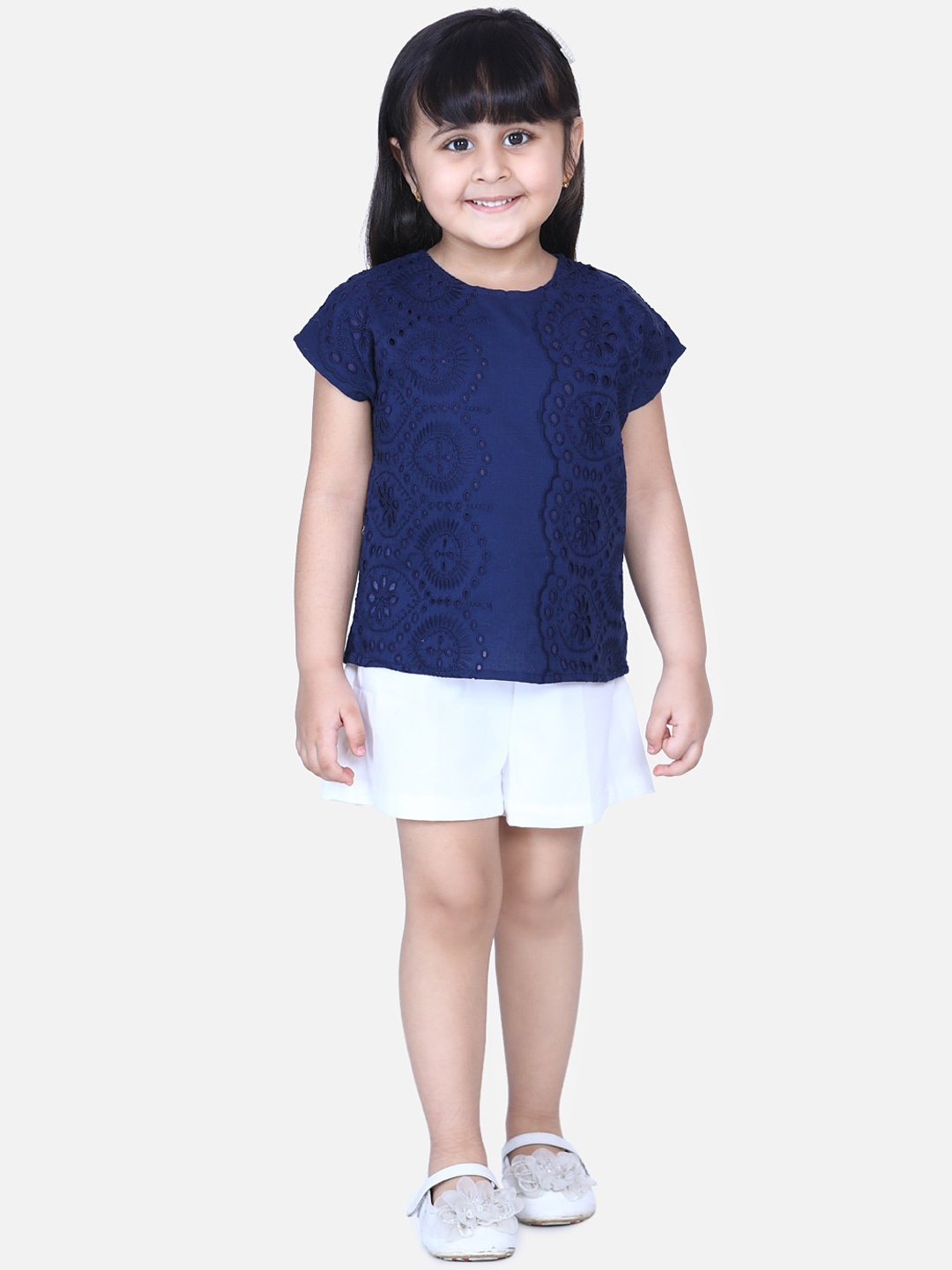 

AWW HUNNIE Girls Navy Blue & White Self Design Top with Shorts