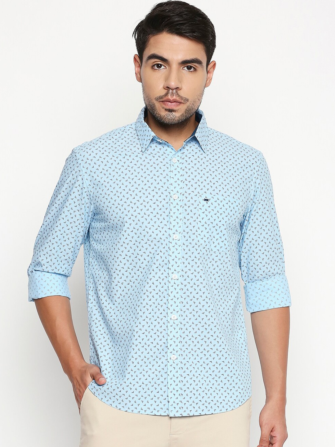 

Basics Men Blue Slim Fit Printed Casual Shirt