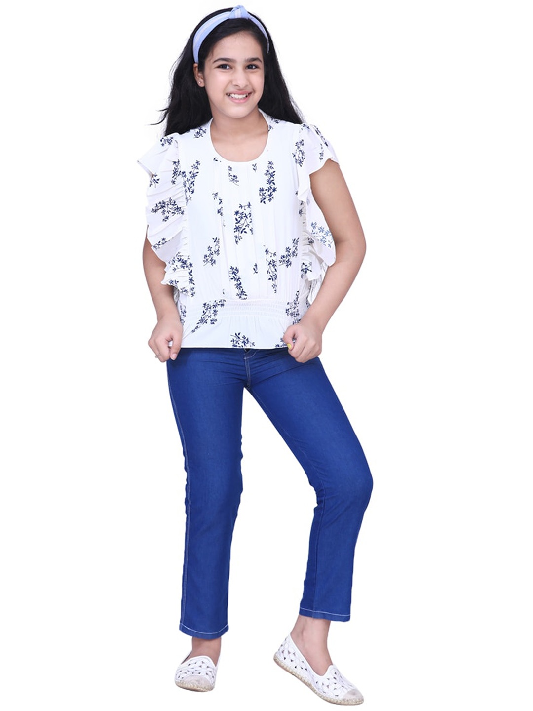 

ADIVA Girls White Printed Top with Trousers