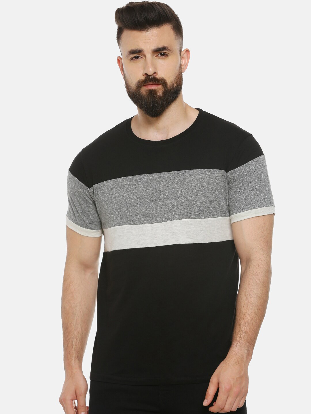 

Campus Sutra Men Black & Grey Colourblocked Round Neck T-shirt