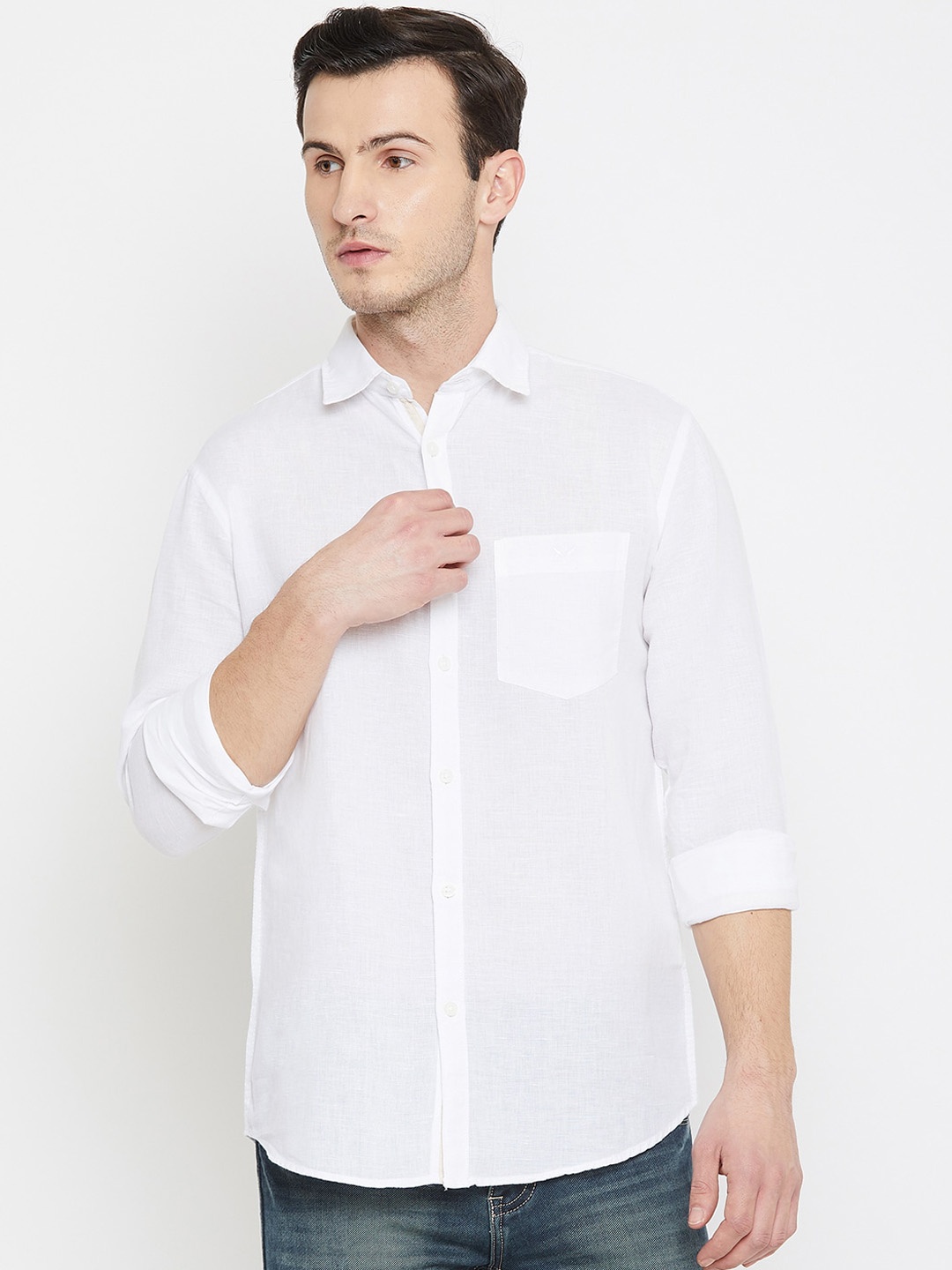 

Crimsoune Club Men White Slim Fit Solid Casual Shirt