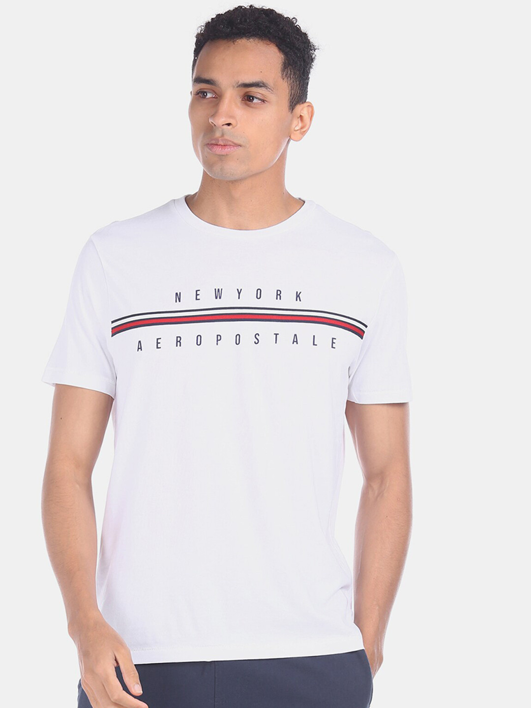 

Aeropostale Men White Navy Blue Printed Round Neck Cotton Pure Cotton T-shirt