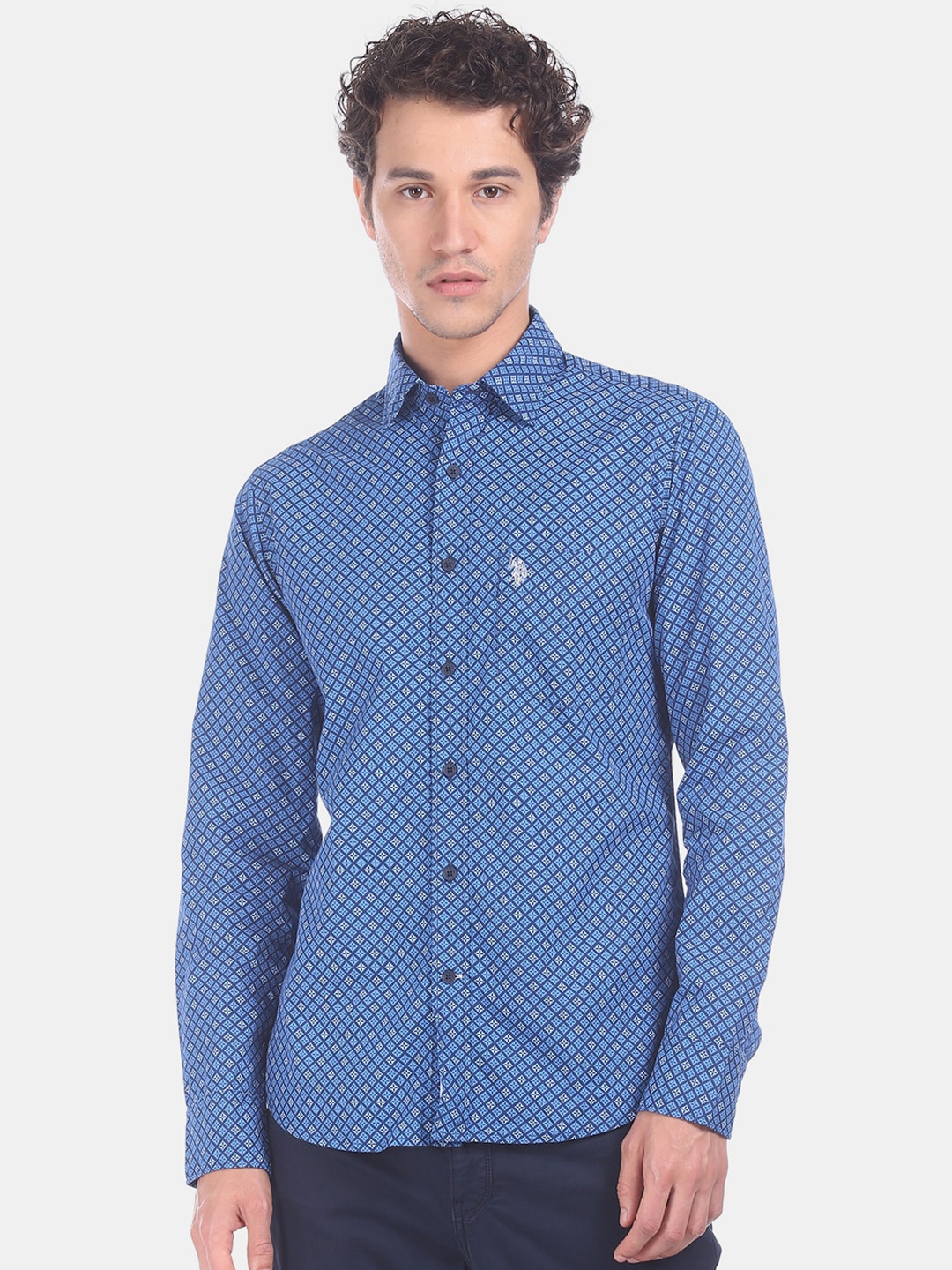 

U.S. Polo Assn. Men Blue & White Regular Fit Printed Casual Shirt