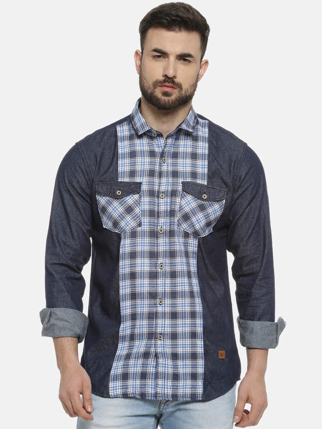 

Campus Sutra Men Navy Blue & White Regular Fit Checked Casual Shirt
