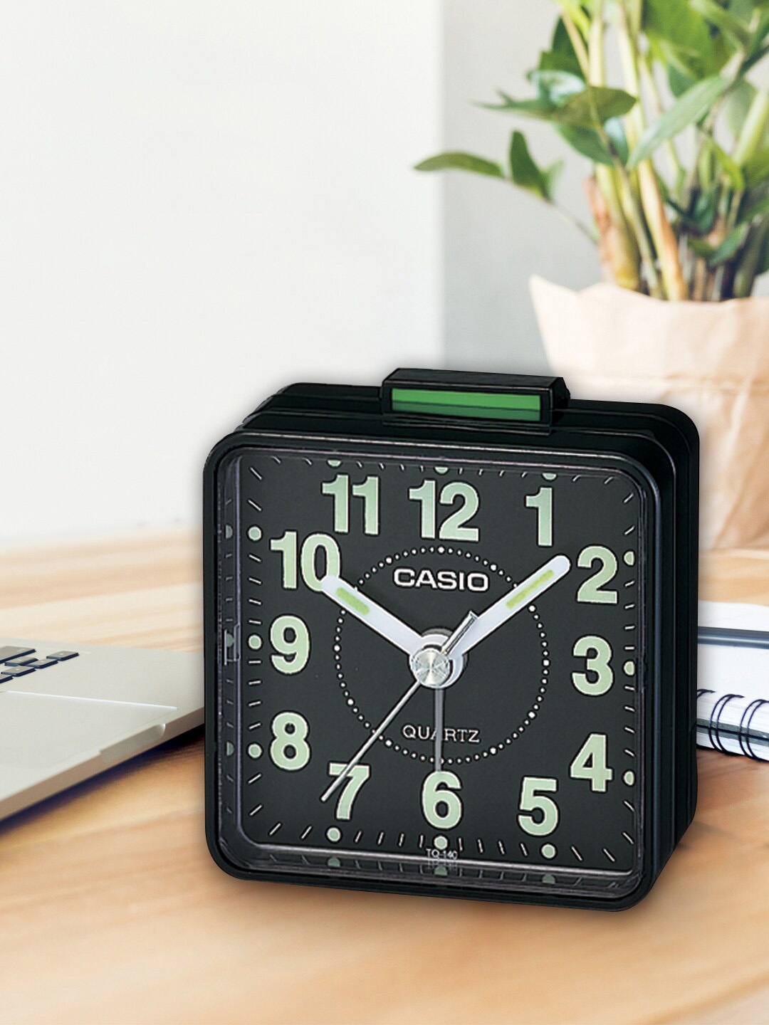

CASIO Black Square Solid Analogue Table Clock