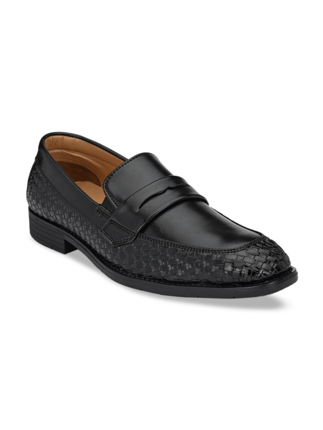 

Prolific Men Black Textured Formal Loafers