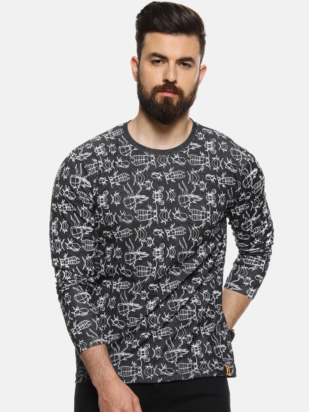 

Campus Sutra Men Charcoal Grey & White Printed Round Neck T-shirt