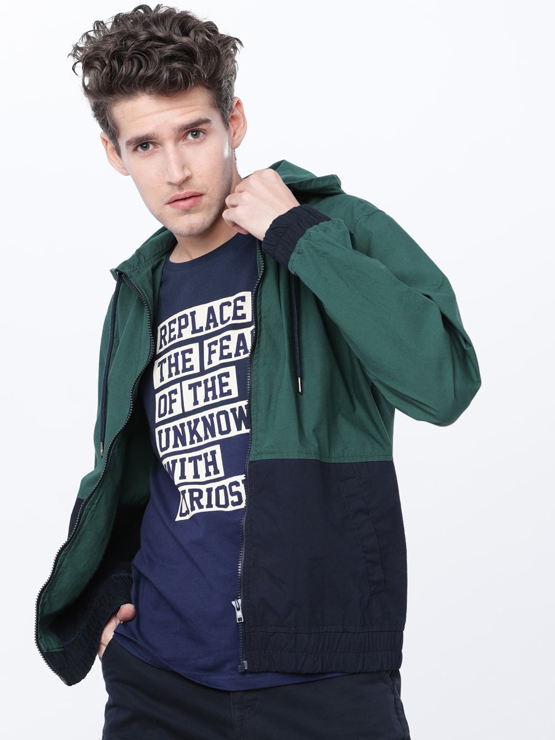 

HIGHLANDER Men Green Colourblocked Padded Shacket