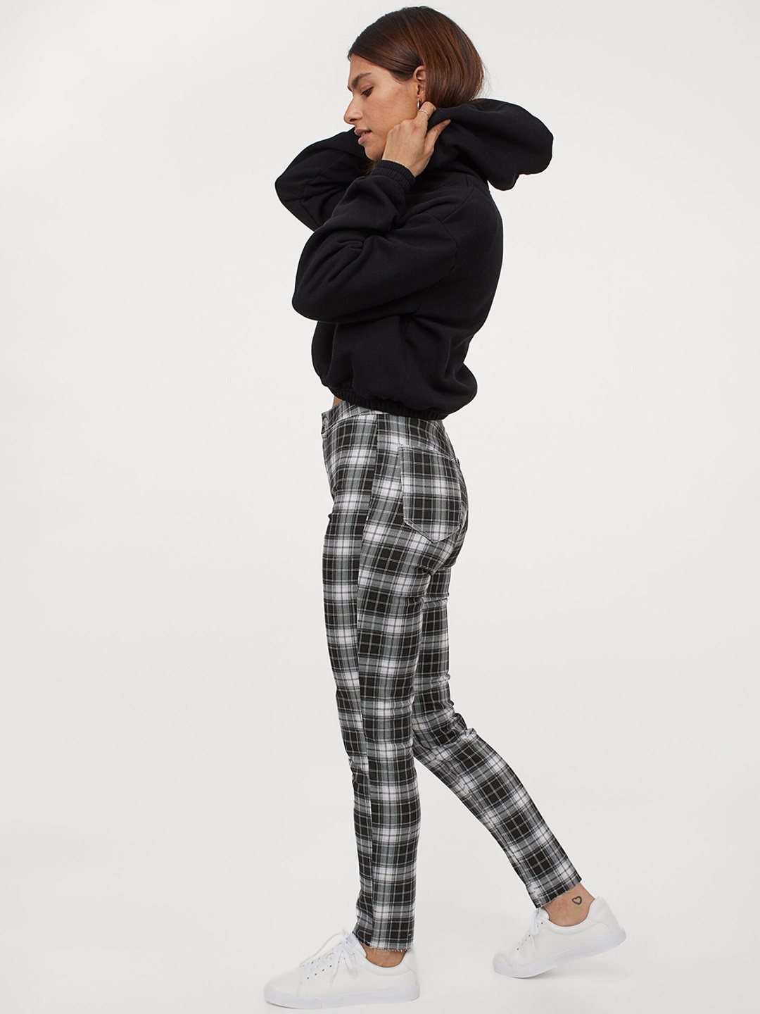

H&M Women Black & White Checked Twill Trousers