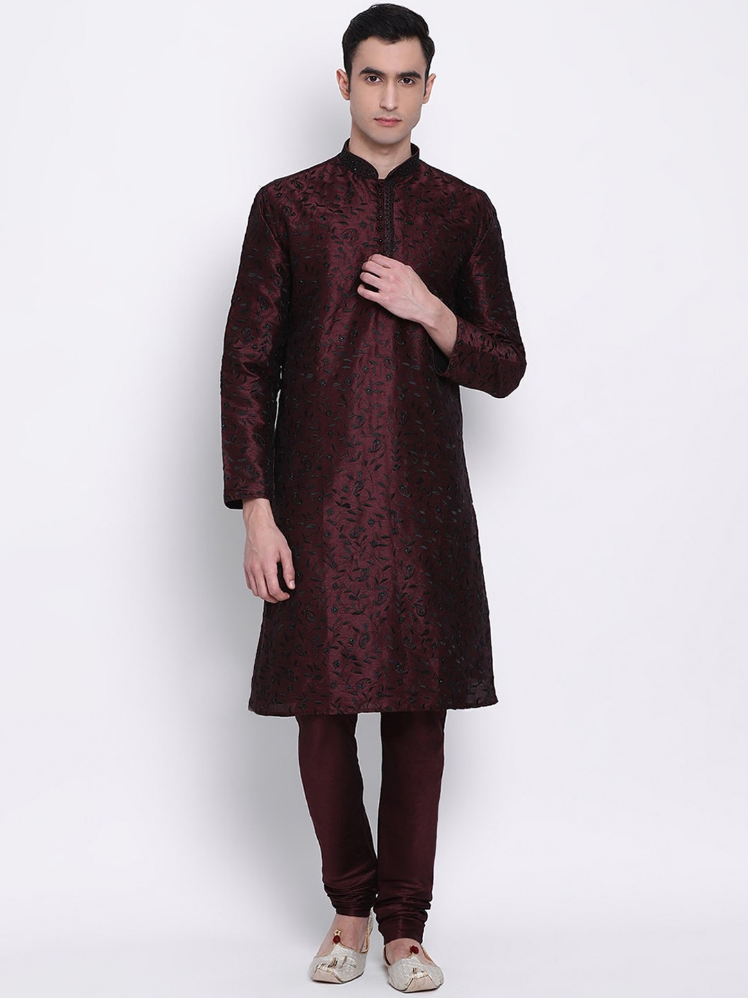 

Sanwara Men Burgundy & Black Embroidered Kurta with Churidar