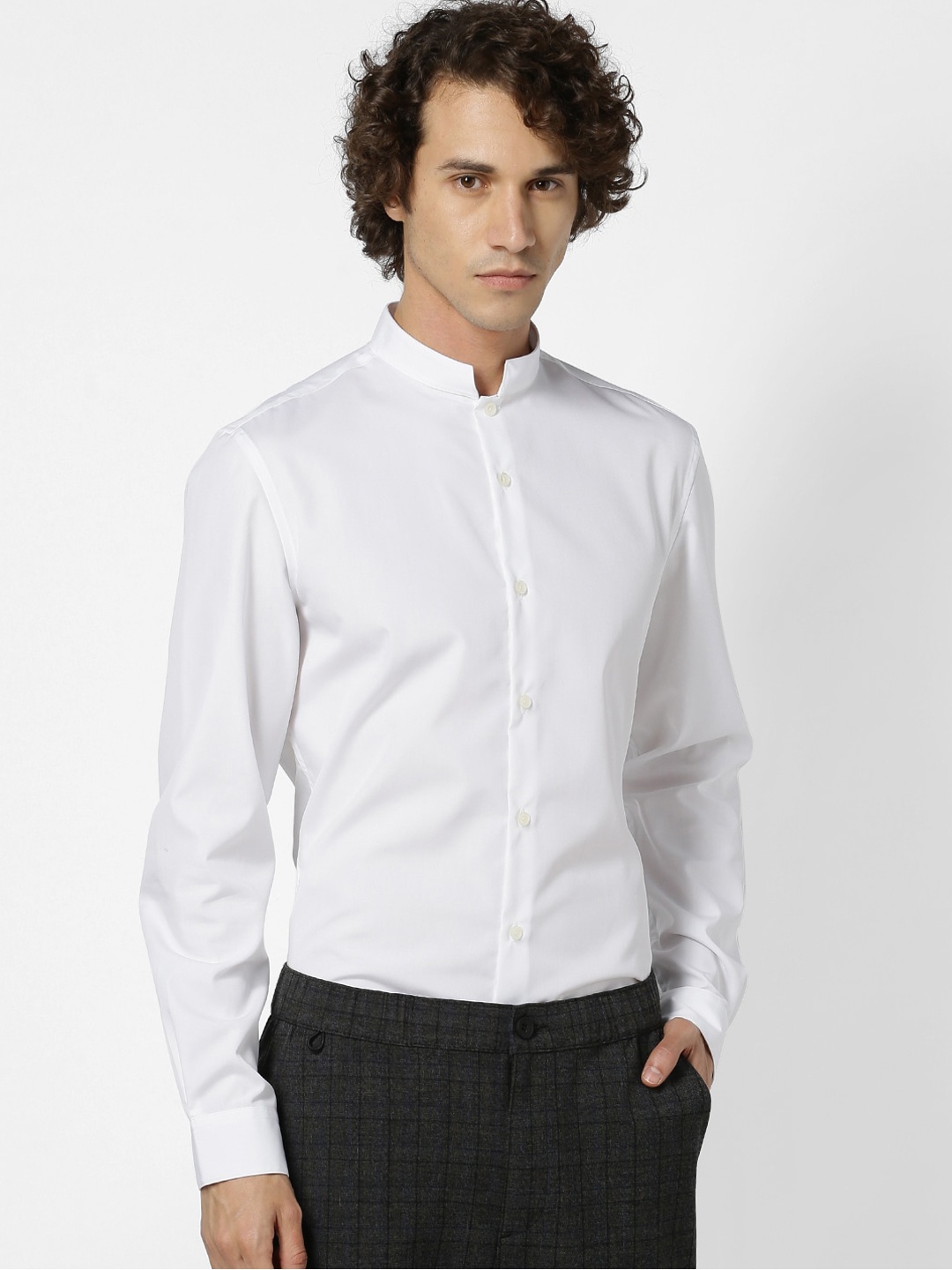 

Celio Men White Slim Fit Solid Cotton Formal Shirt