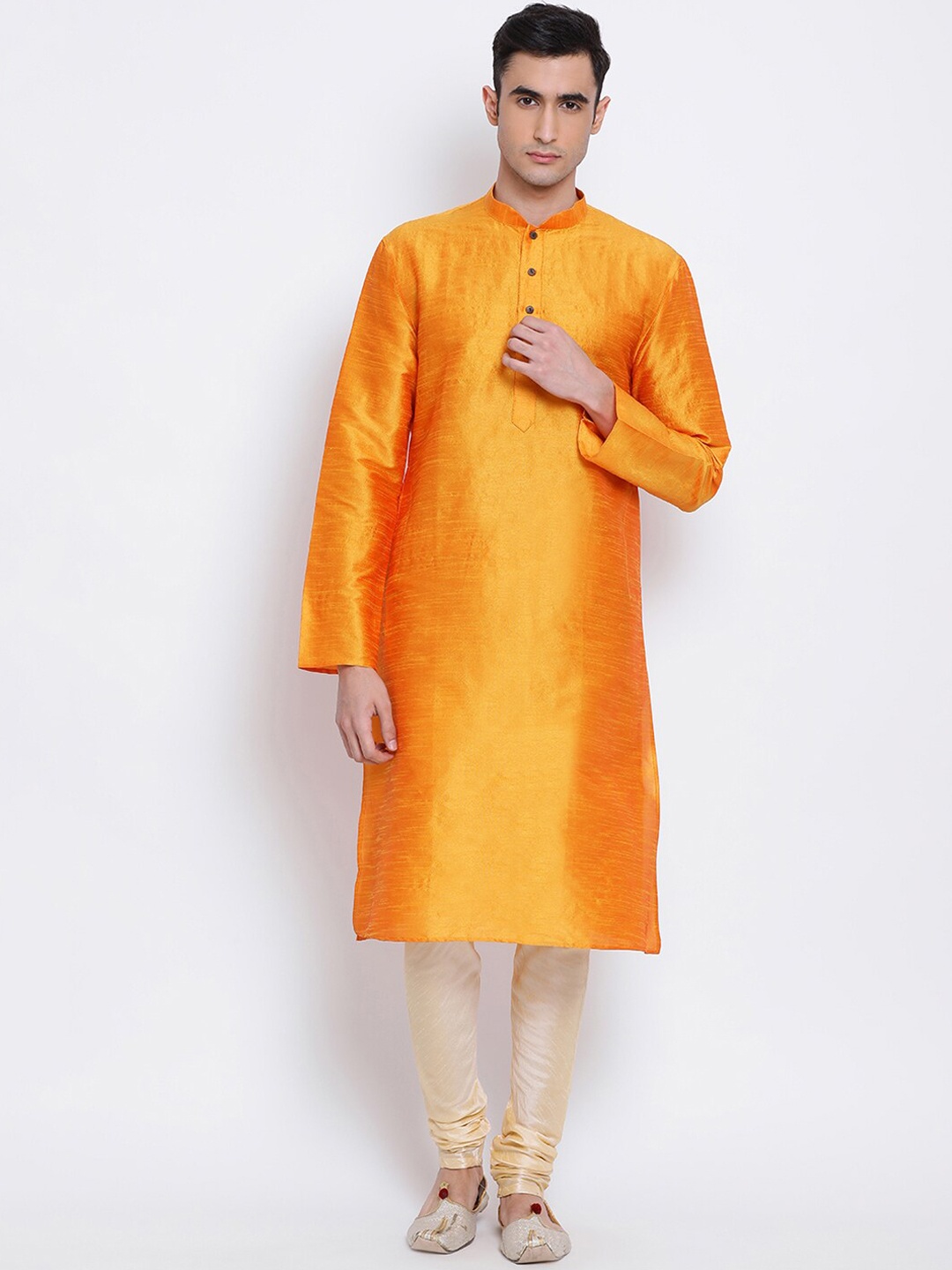 

Sanwara Men Orange & Gold-Toned Solid Kurta with Churidar