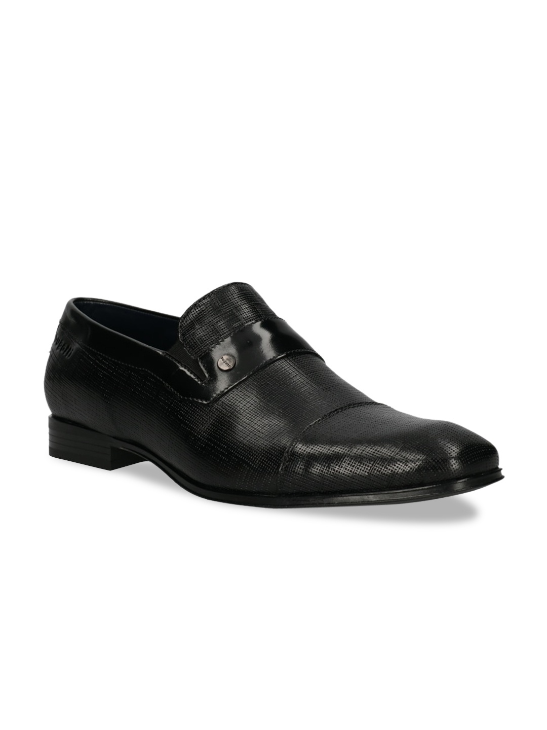 

Bugatti Men Black Textured Leather Formal Loafers