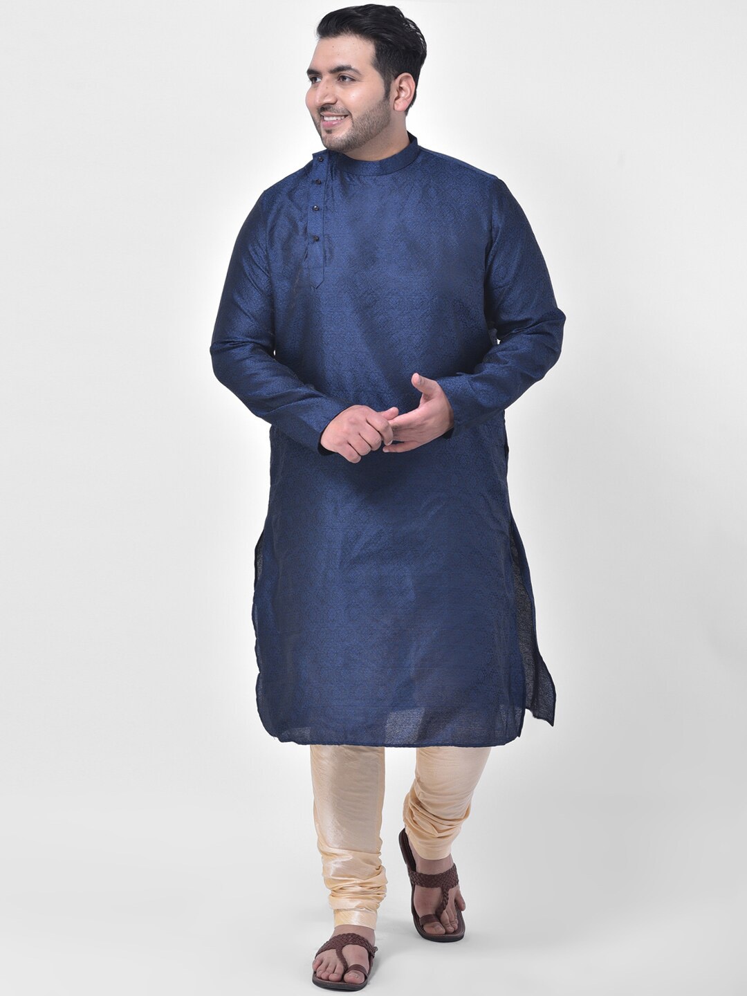 DEYANN PLUS Men Navy Blue Kurta