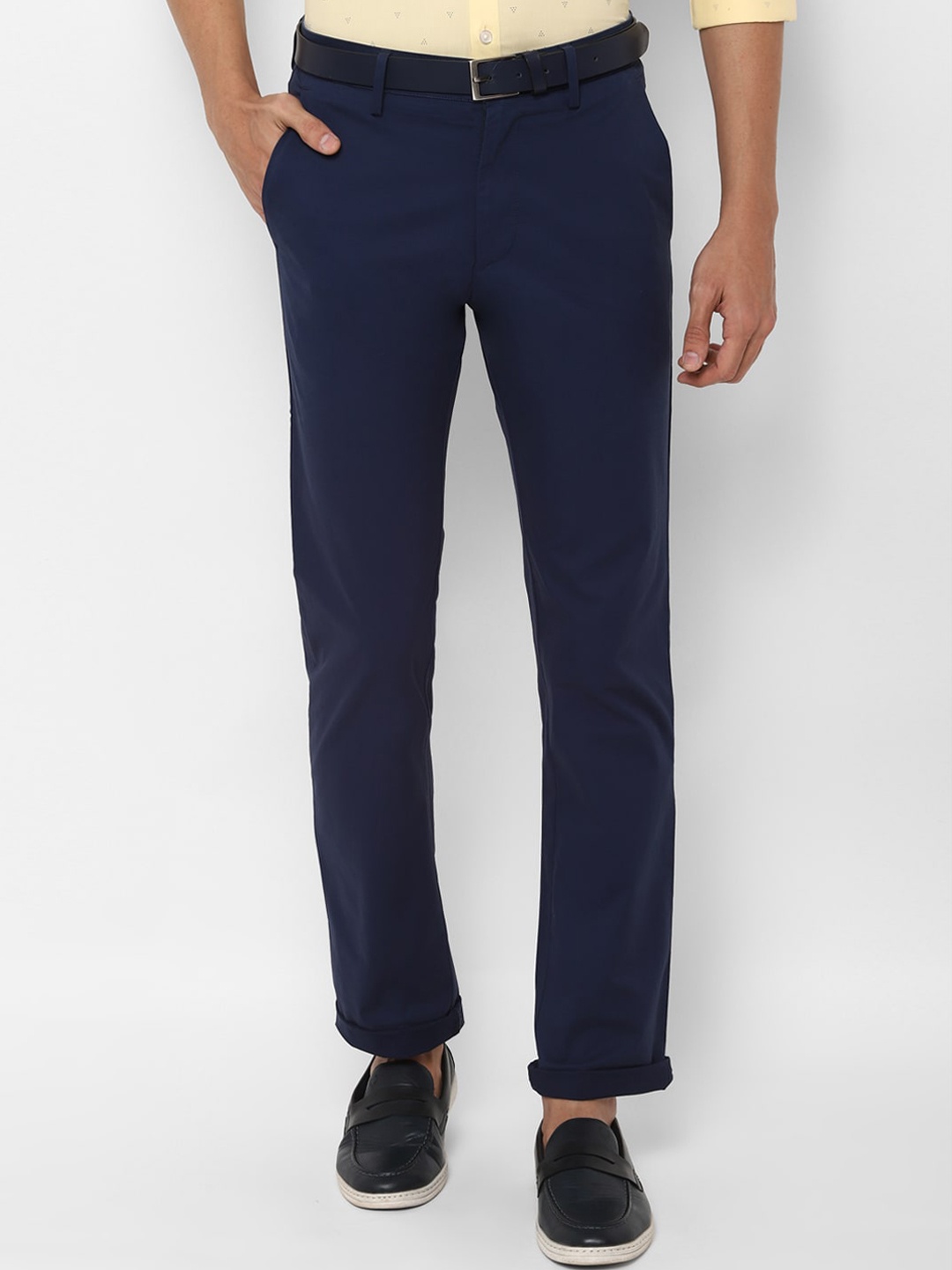 

Allen Solly Men Navy Blue Regular Fit Solid Regular Trousers