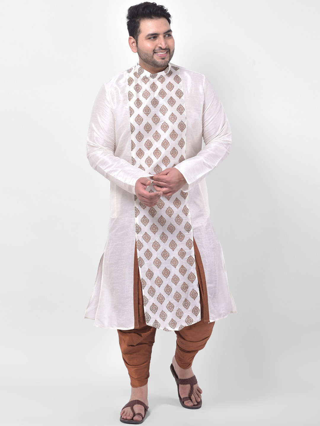 

DEYANN PLUS Men Off-White & Copper-Toned Woven Design Kurta with Pyjamas