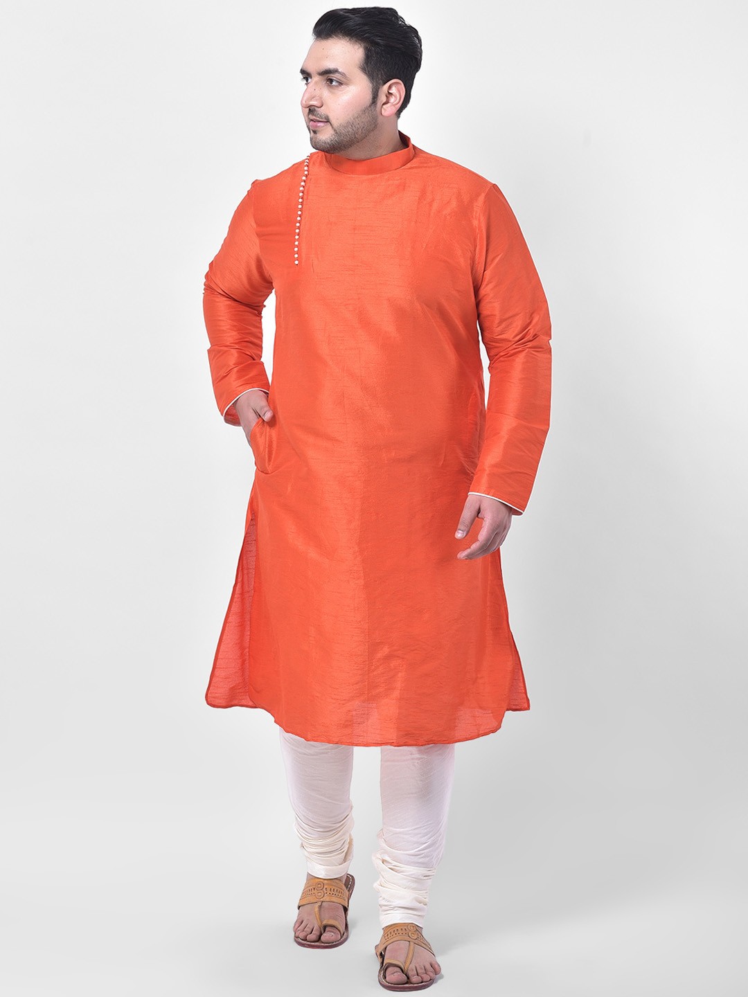 

DEYANN PLUS Men Orange Solid Kurta with Pyjamas