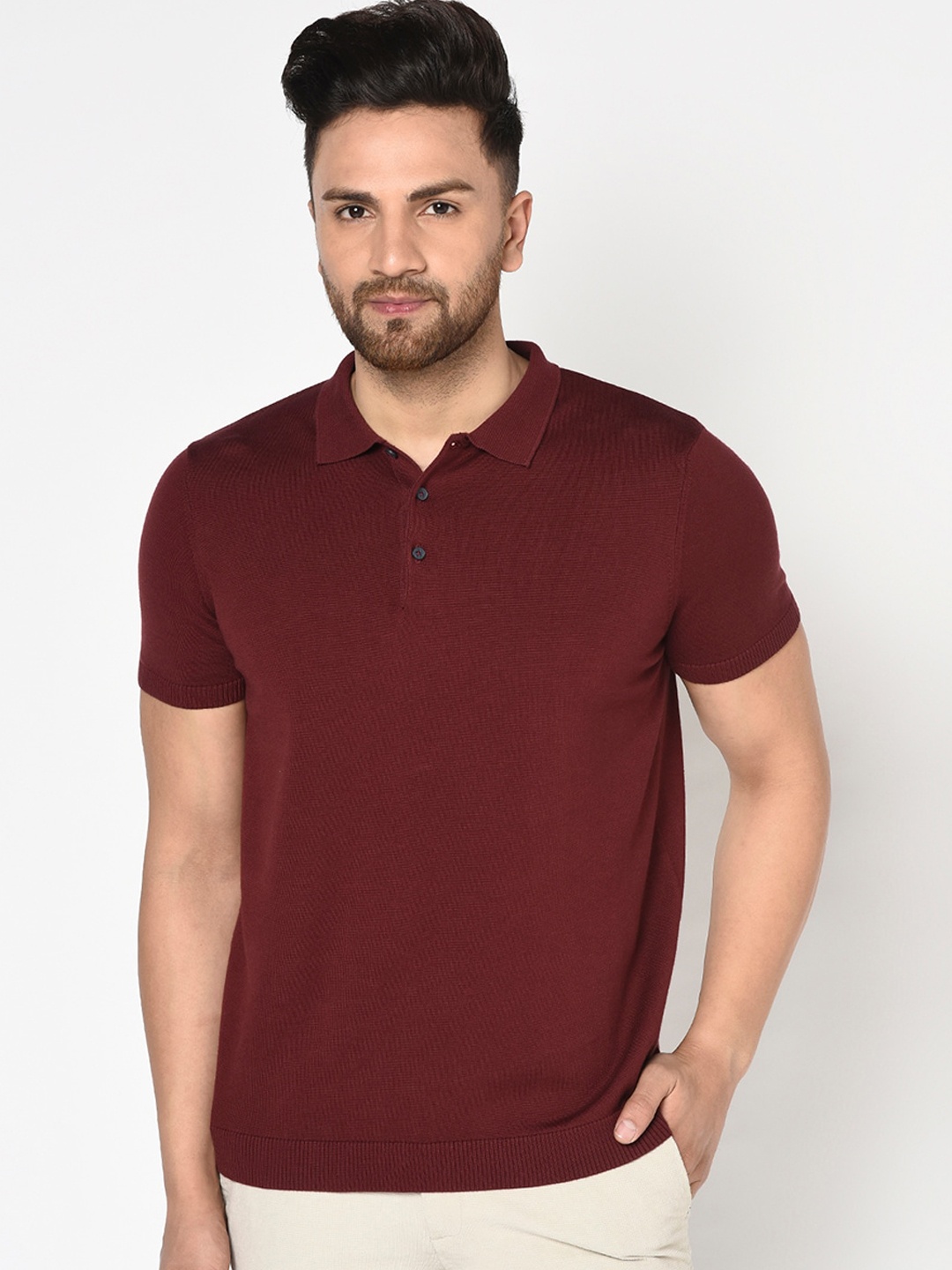 

Blackberrys Men Red Solid Polo Collar T-shirt