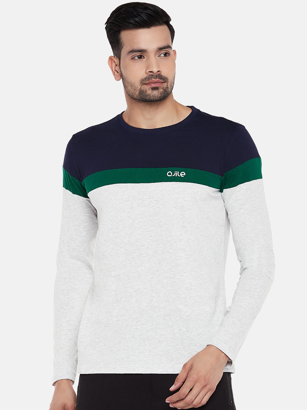 

Ajile by Pantaloons Men Grey Melange Colourblocked Round Neck T-shirt