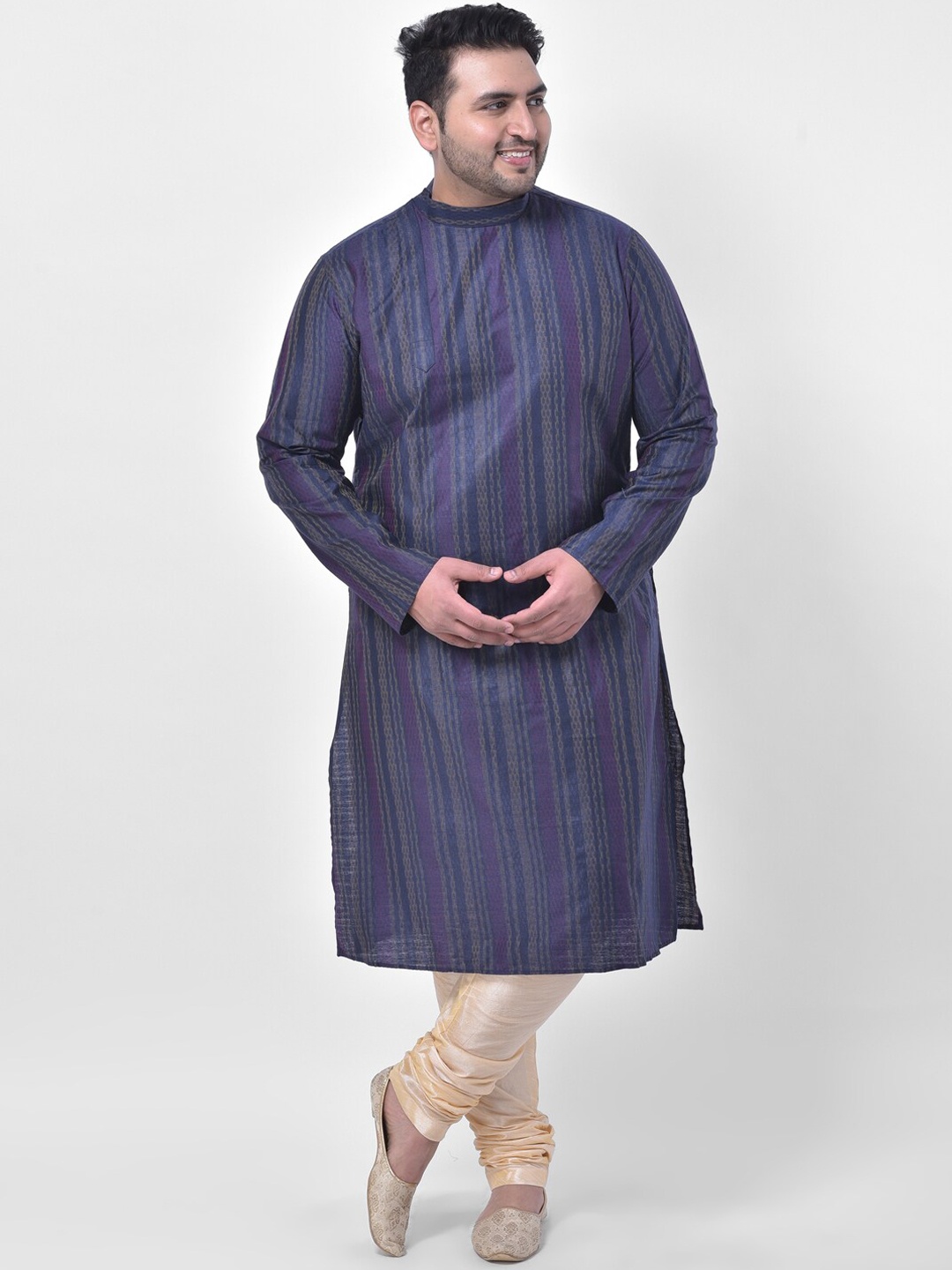 

DEYANN PLUS Men Navy Blue Striped Jacquard Kurta with Pyjamas