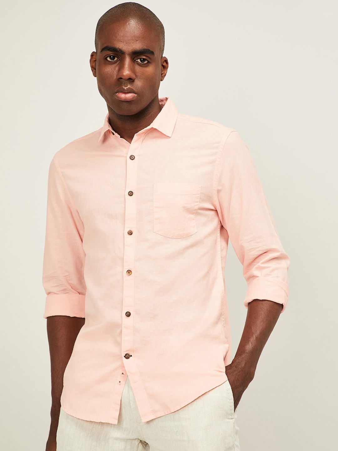 

Fame Forever by Lifestyle Men Peach-Coloured Slim Fit Solid Casual Shirt